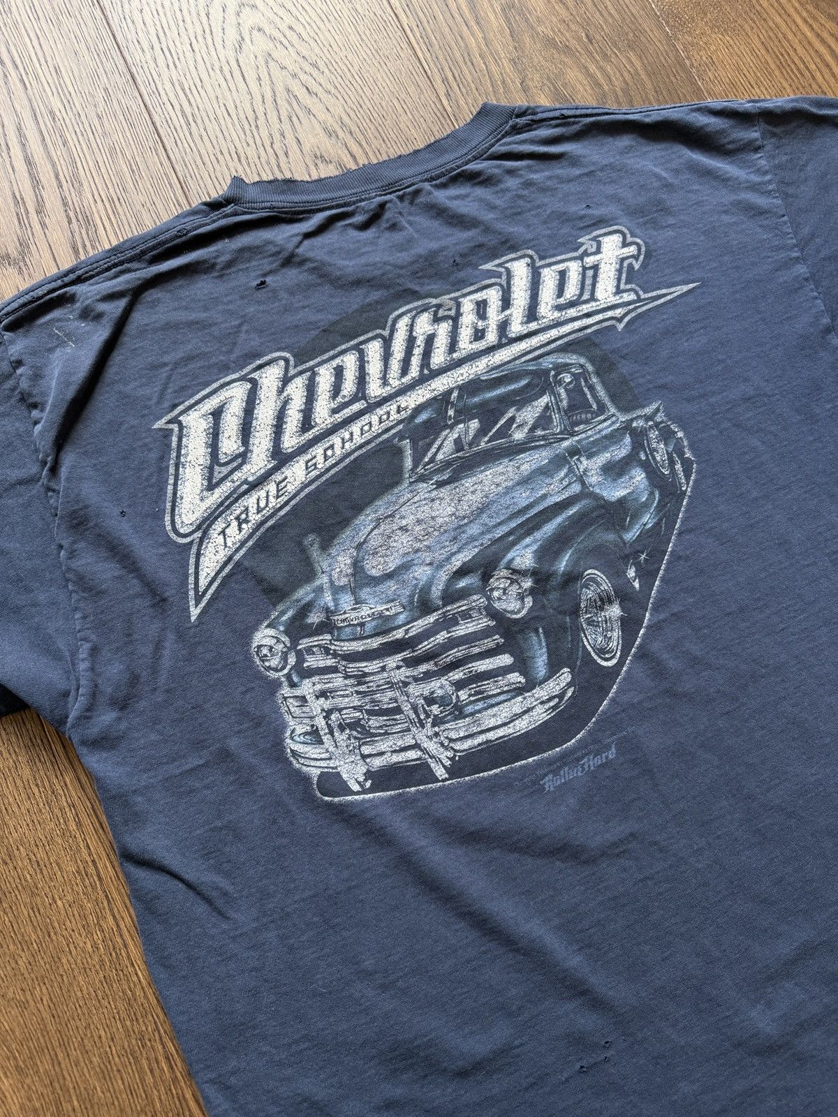 Vintage Vintage Y2K Chevrolet Trucks Faded Thrashed Graphic Tee Size US XL / EU 56 / 4 - 3 Thumbnail