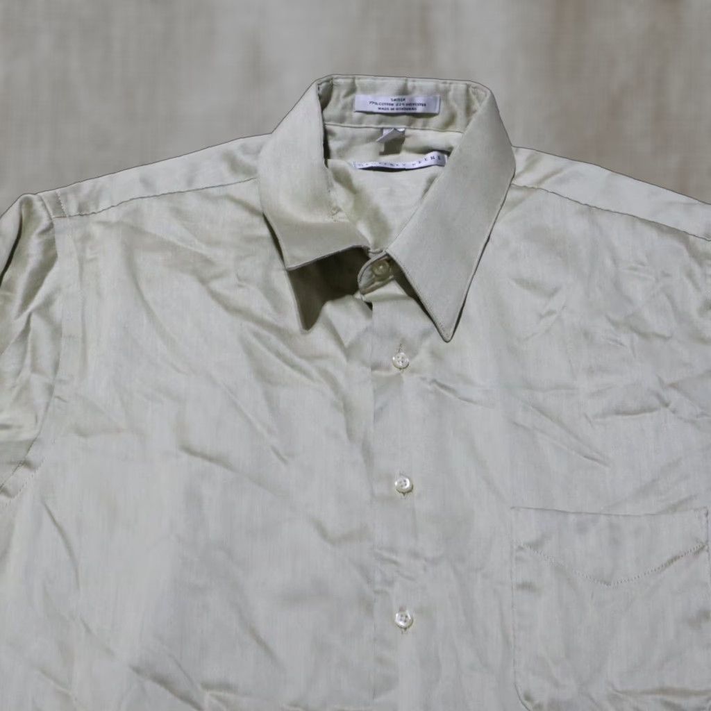 Geoffrey Beene Geoffrey Beene Shirt Men 17 32/33 Button-Down Sateen Beige Tan Non-Iron Solid Vintage? Size US XL / EU 56 / 4 - 1 Thumbnail