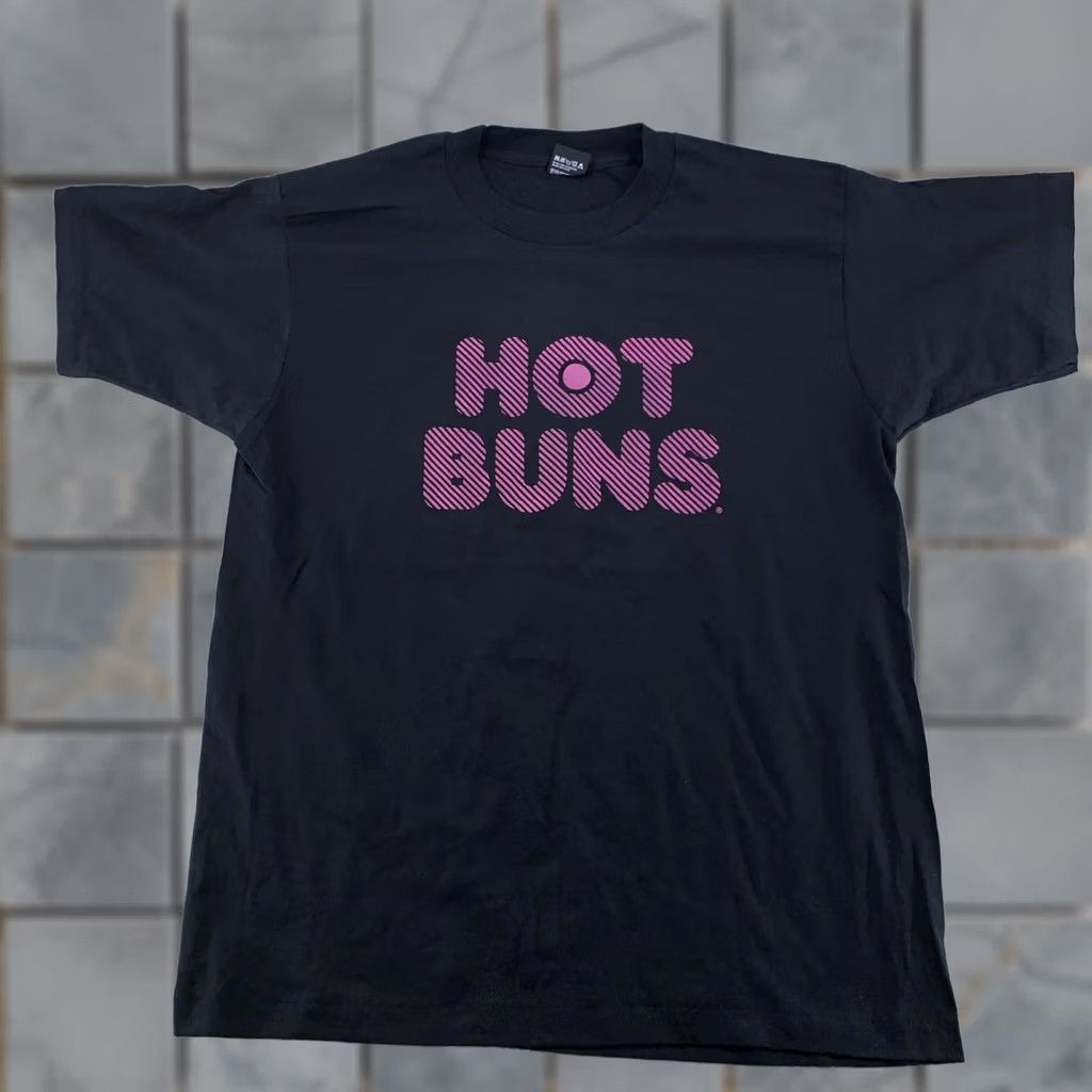 Vintage VINTAGE Screen Stars Funny Graphic Butt Hot Buns Shirt Mens Large Black 90s Tee Crew Neck Short Sleeve Size US L / EU 52-54 / 3 - 1 Thumbnail
