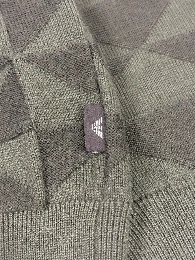 Emporio Armani FW2019 Emporio Armani Olive Green Geometric Wool Sweater Size US S / EU 44-46 / 1 - 8 Thumbnail