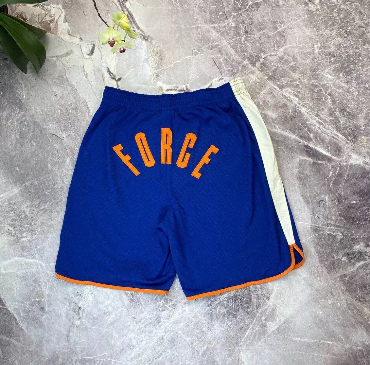 NBA × Nike × Vintage Vintage Nike Air Force Shorts Blue Basketball L Y2K jordan Size US 32 / EU 48 - 12 Thumbnail