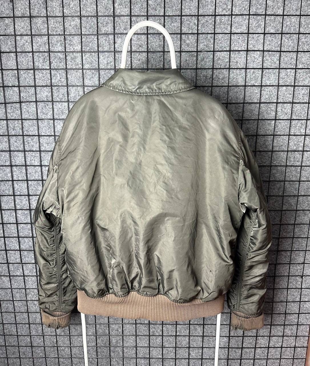 Alpha Industries × Vintage Vintage Alpha Industries MA-1 military jacket size Large Size US L / EU 52-54 / 3 - 18 Thumbnail