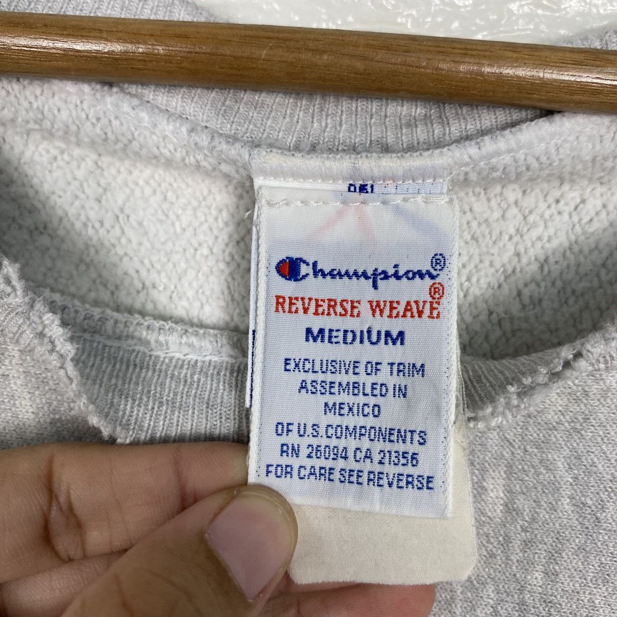Champion Vintage Sweatshirt Champion Reverse Weave Distressed Trashe Size US M / EU 48-50 / 2 - 13 Thumbnail