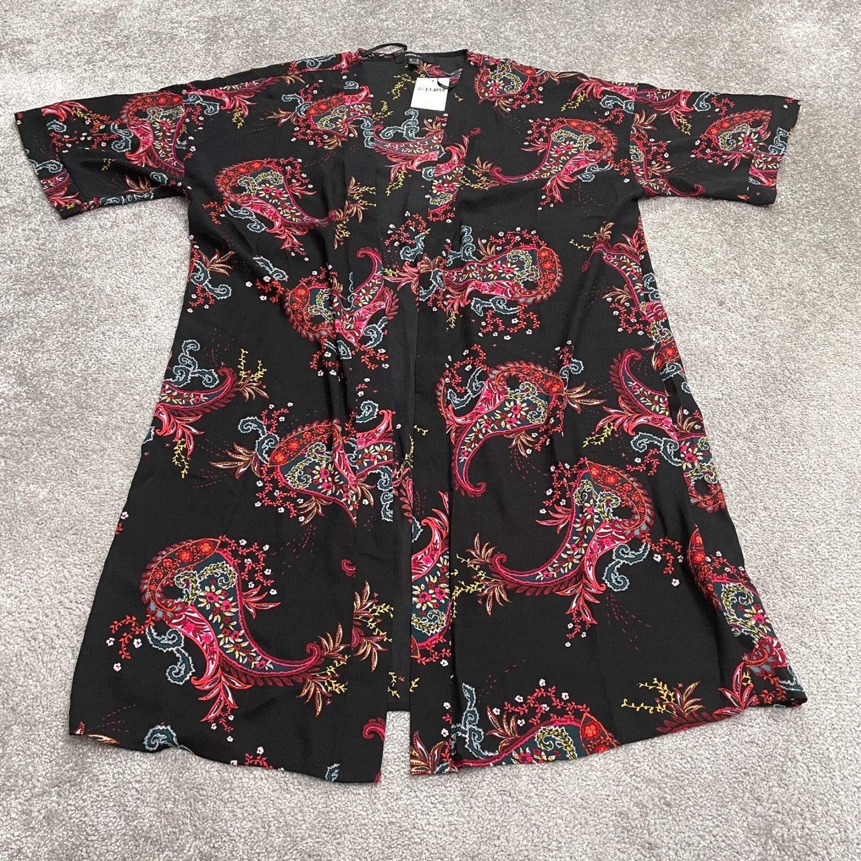 Forever 21 FOREVER 21 + Casual Jacket Womens 0X Black Multi Paisley Short Sleeve Kimono NWT Size 40" / US 18 - 2 Thumbnail