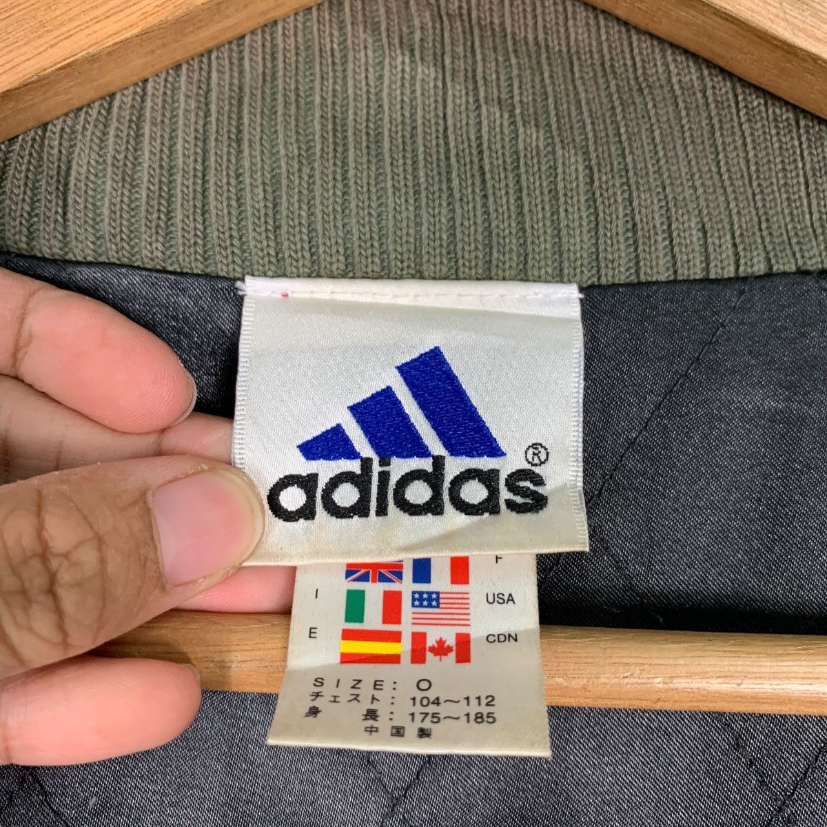 Adidas ADIDAS Red Jacket #0537-C25 Size US XL / EU 56 / 4 - 16 Thumbnail