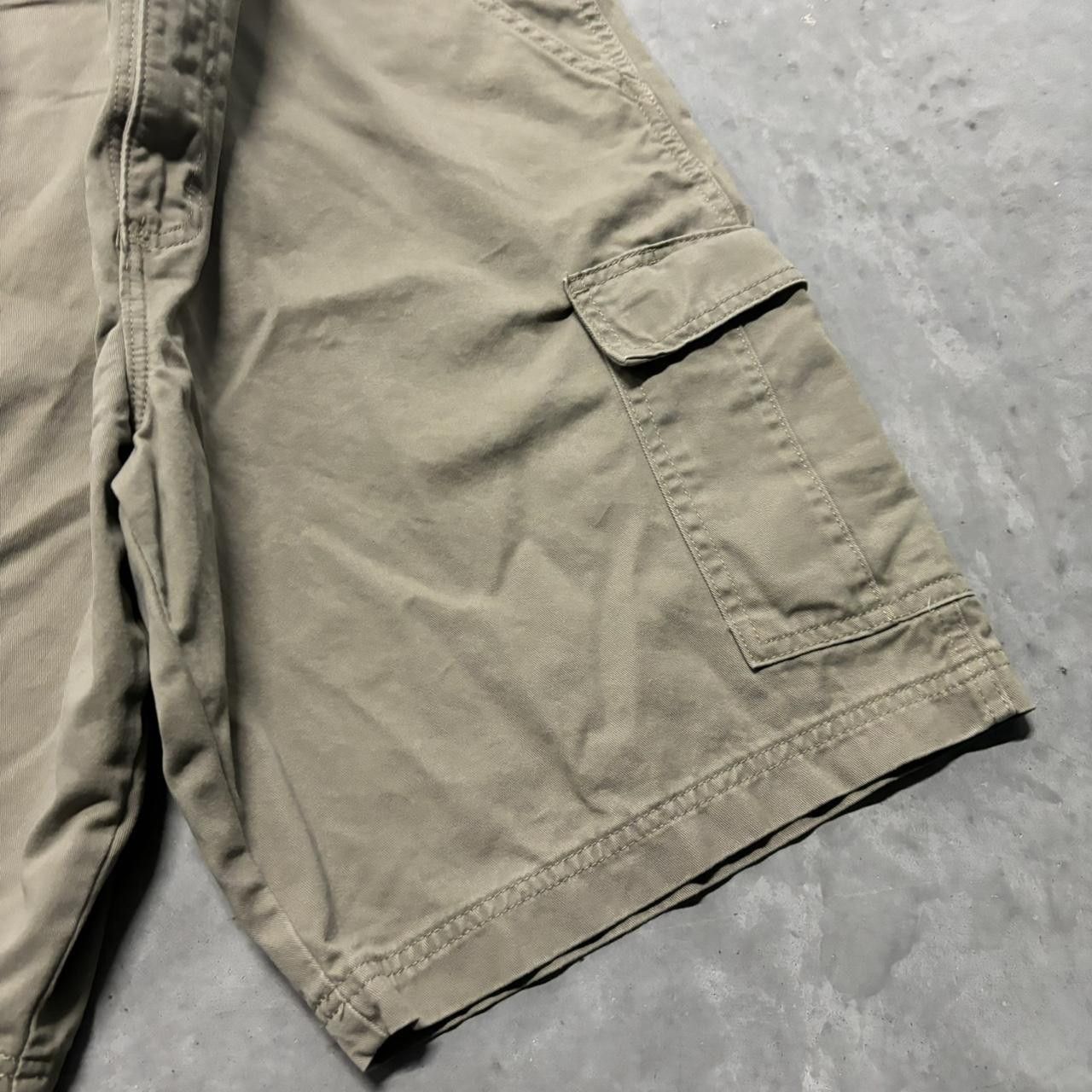 Japanese Brand × Vintage Crazy Vintage Y2K/2000s Baggy Khaki Skater Style Workwear Cargo Shorts! Size US 36 / EU 52 - 4 Thumbnail