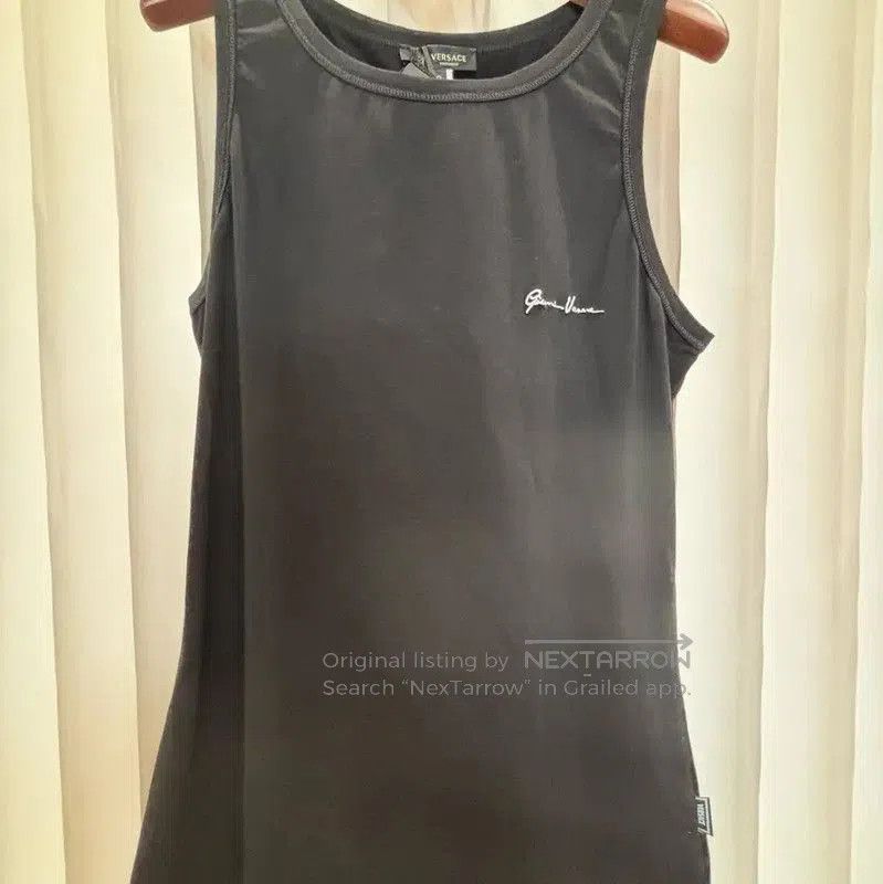 Versace Versace Women's Black Leather T-Shirt . Size L / US 10 / IT 46 - 2 Thumbnail