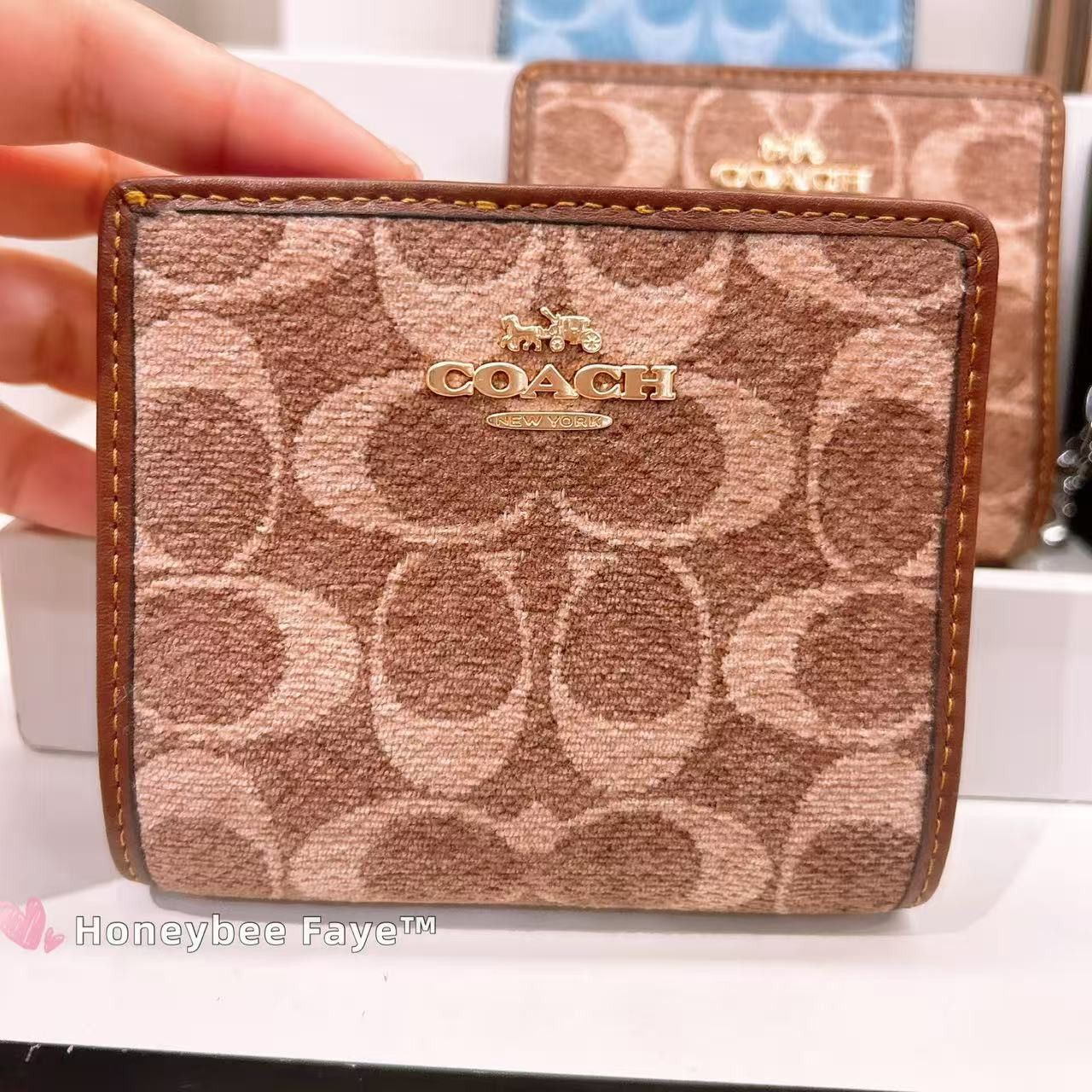 Coach Snap Wallet In Signature Chenille CCQ32 Size ONE SIZE - 1 Thumbnail