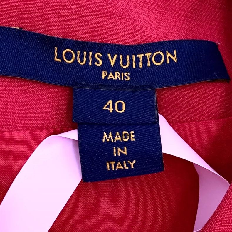 Louis Vuitton Louis Vuitton 22 Red Sheep Wool Crew Neck Short Sleeve Umb Size S / US 4 / IT 40 - 5 Thumbnail
