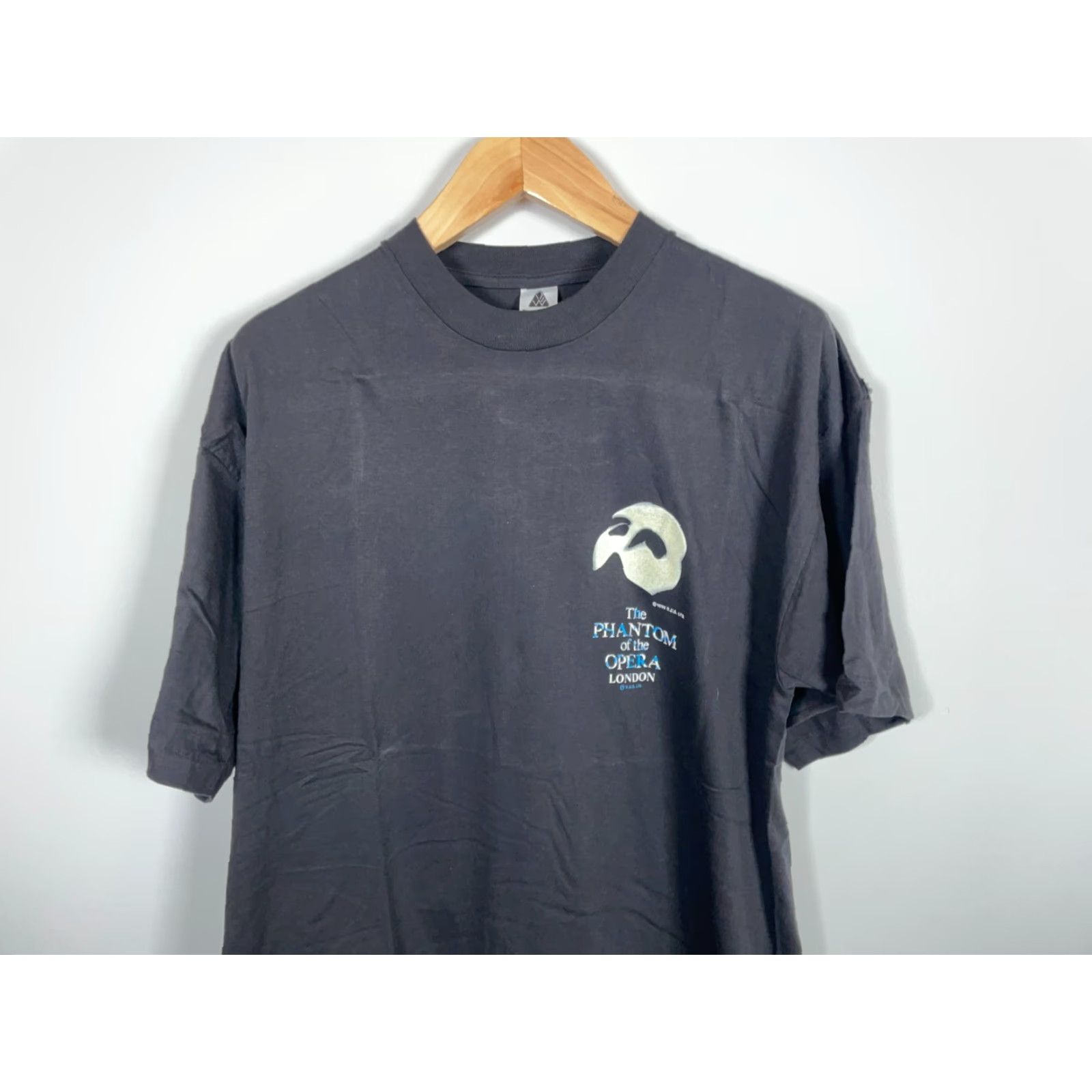 Vintage VINTAGE Dewynters 80s Phantom of the Opera T-Shirt Adult XL Black Glow in the Dark Graphic Print Mens Size US XL / EU 56 / 4 - 4 Thumbnail