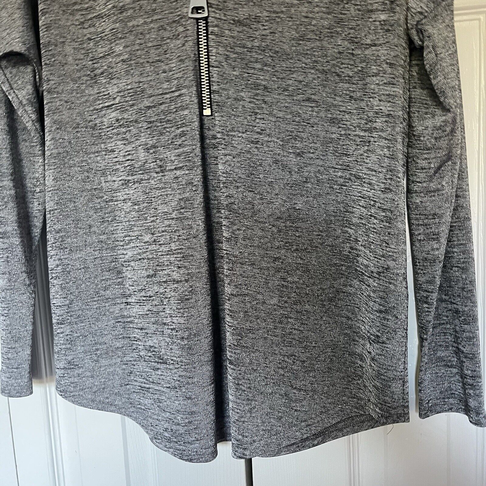 Joseph Ribkoff Women’s Joseph Ribkoff Gray Long Sleeve Blouse Zip Size 10 Size L / US 10 / IT 46 - 3 Thumbnail
