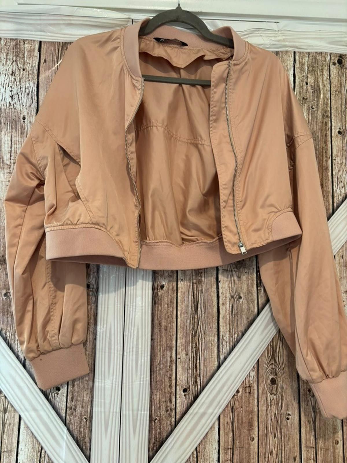 Zara Womens small salmon color zipper down satiny jacket #282 Size S / US 4 / IT 40 - 1 Thumbnail