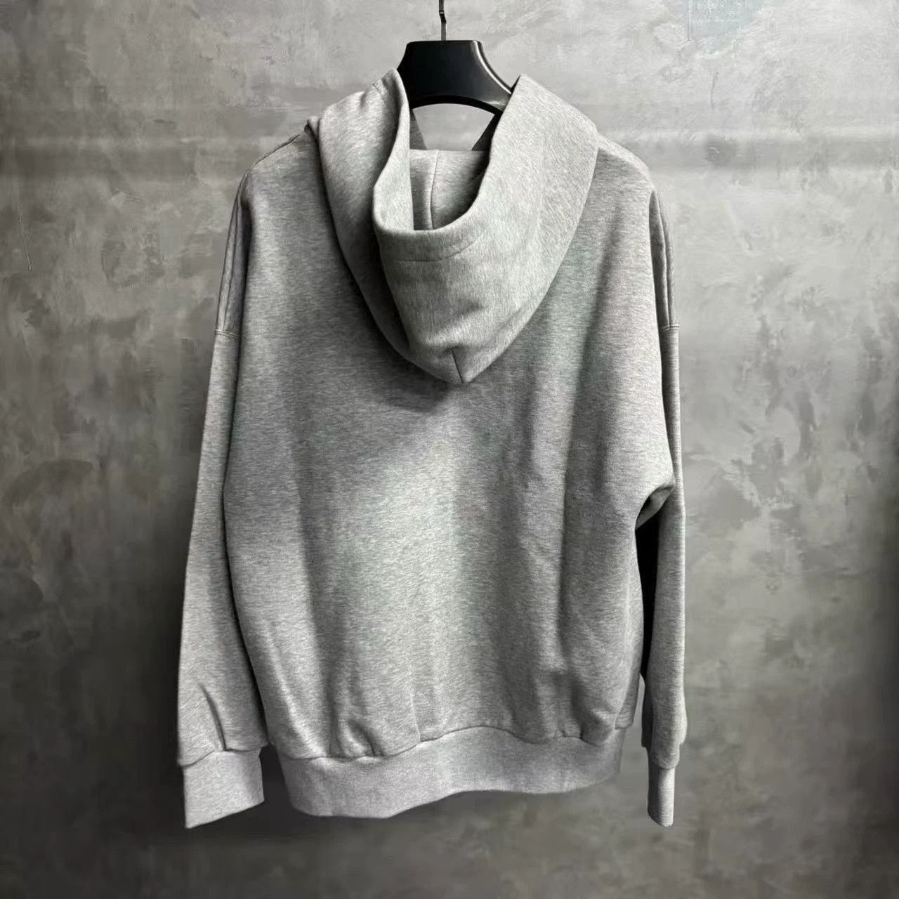 Gucci Gucci Latest Gray Solid Logo Hooded Zip Sweatshirt Size US L / EU 52-54 / 3 - 5 Thumbnail
