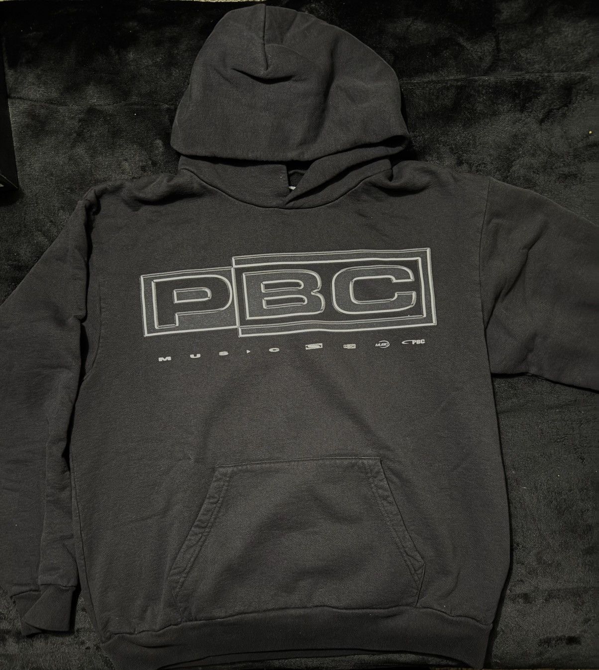 トップス Playboi Carti PBC Logo Hoodie Box Set PBC Logo Hoodie Box Set - Playboi Carti | Shop