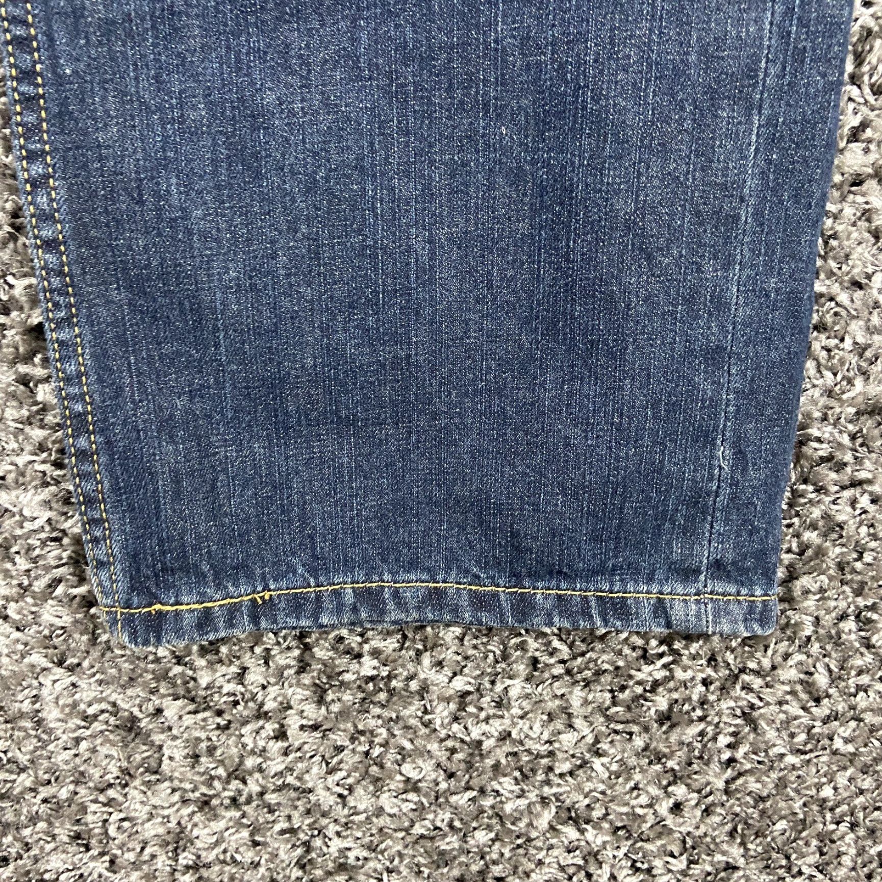 Levi's LEVI'S 559 Jeans - Men - 40x32 - Blue - Straight - Regular - 559 Model Size US 40 / EU 56 - 2 Thumbnail
