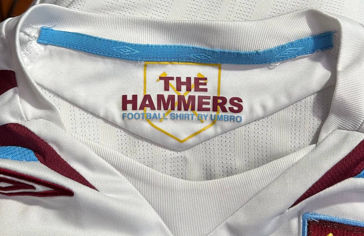 Umbro Umbro West Ham United 2007 2008 Home NOBLE football Jersey Size US L / EU 52-54 / 3 - 11 Thumbnail