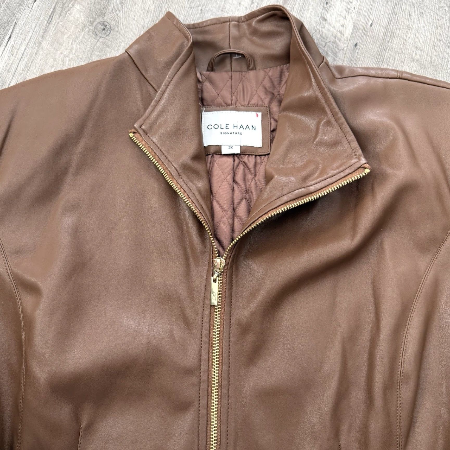 Cole Haan VINTAGE Cole Haan Vegan Leather Jacket Womens Plus 2X Wing Collar Gold Zip Brown Modern Classic 90s? Size XXL / US 16-18 / IT 52-54 - 3 Thumbnail