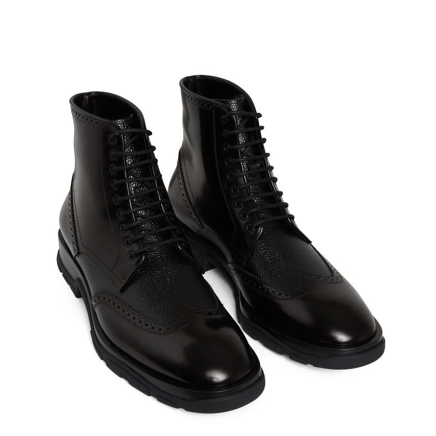 Alexander McQueen o1y1024 Ankle Boots in Black Size US 7 / EU 40 - 1 Thumbnail