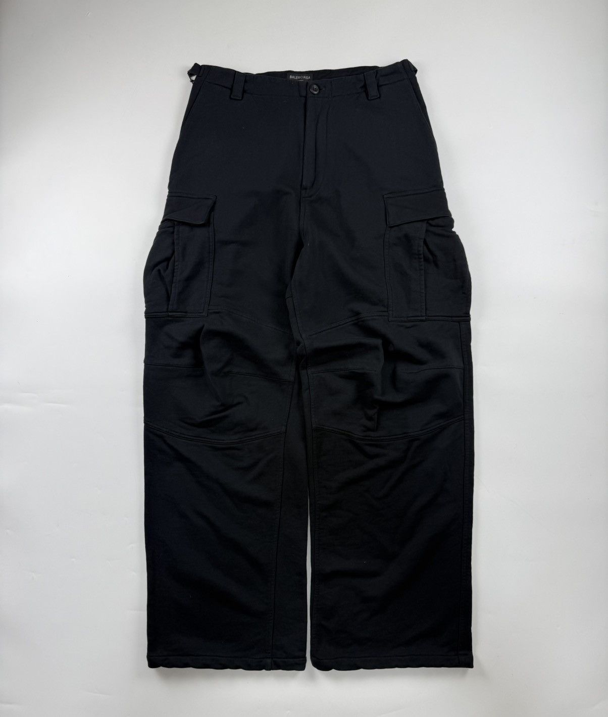 Balenciaga Balenciaga x Demna Gvasalia S/S’22 Cargo Sweatpants Size US 32 / EU 48 - 1 Thumbnail