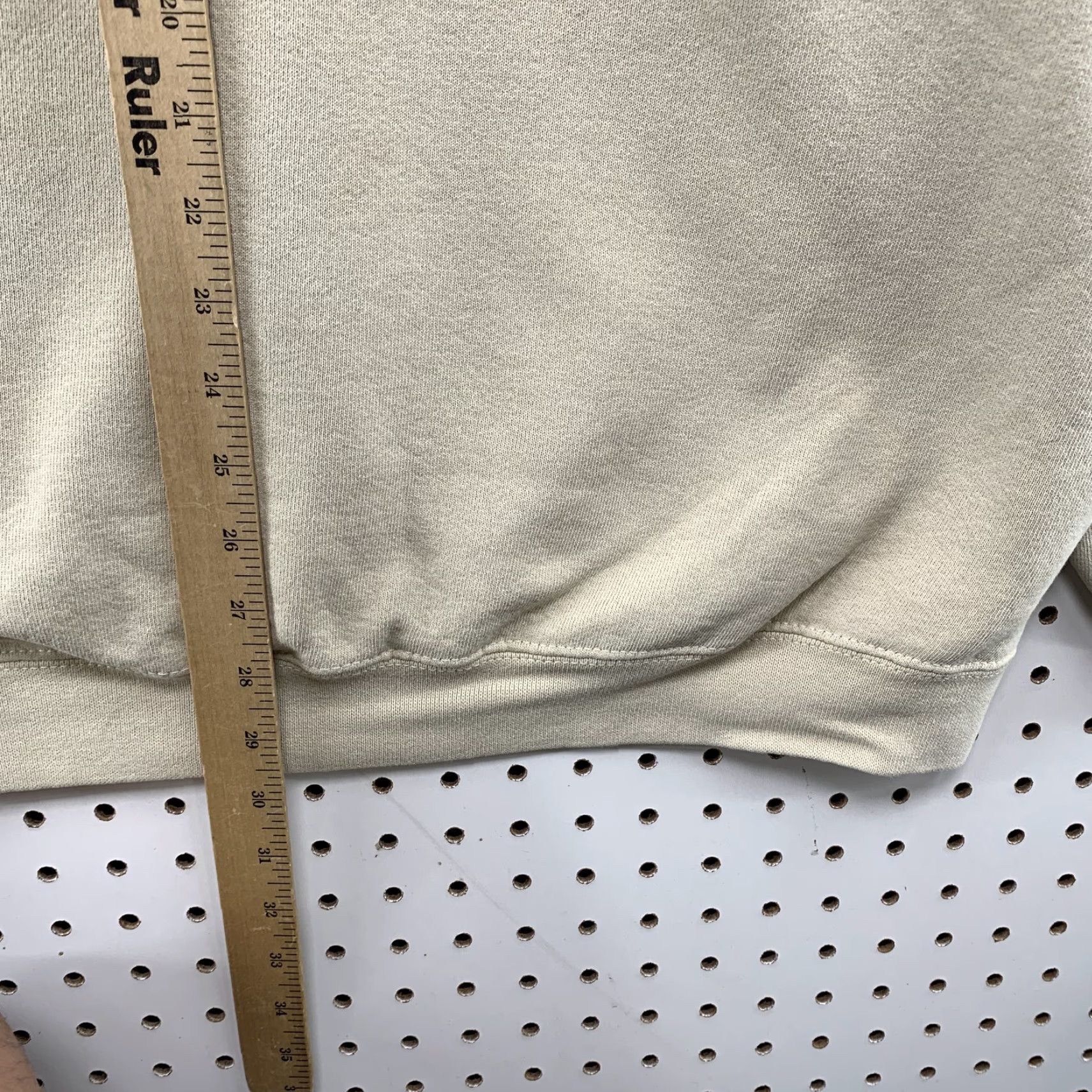 Vintage VINTAGE Snowshoe Thompson Traverse Bay Crewneck Sweatshirt Mens Large Beige USA Pullover Crew Neck Size US L / EU 52-54 / 3 - 6 Thumbnail