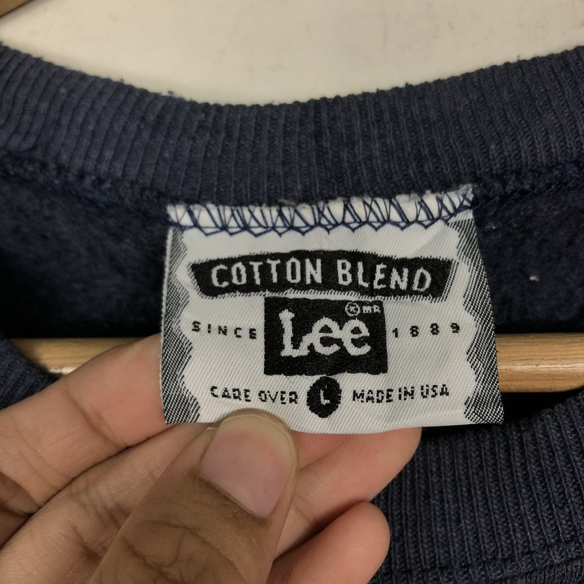 Lee 🔥VINTAGE SWEATSHIRT LEE PULL OVER BIG LOGO SPELL OUT Size US L / EU 52-54 / 3 - 13 Thumbnail