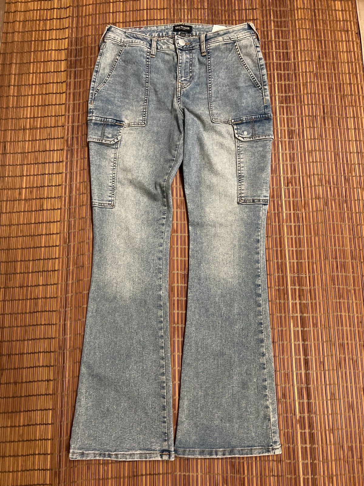 True Religion True Religion light blue denim cargo bootcut jean NWOT Size 30" / US 8 / IT 44 - 4 Thumbnail