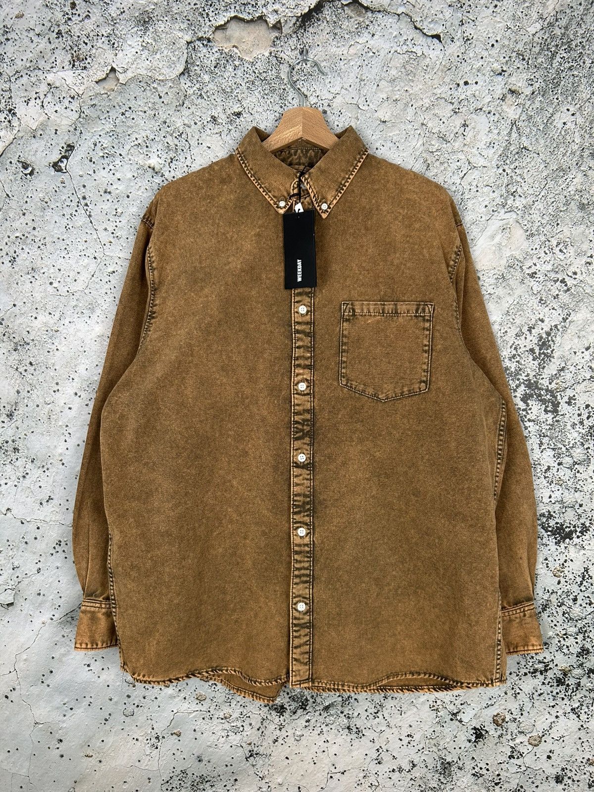 Weekday Weekday Malcon Overdyed Overshirt Streetwear Skate Rock Size US M / EU 48-50 / 2 - 1 Thumbnail