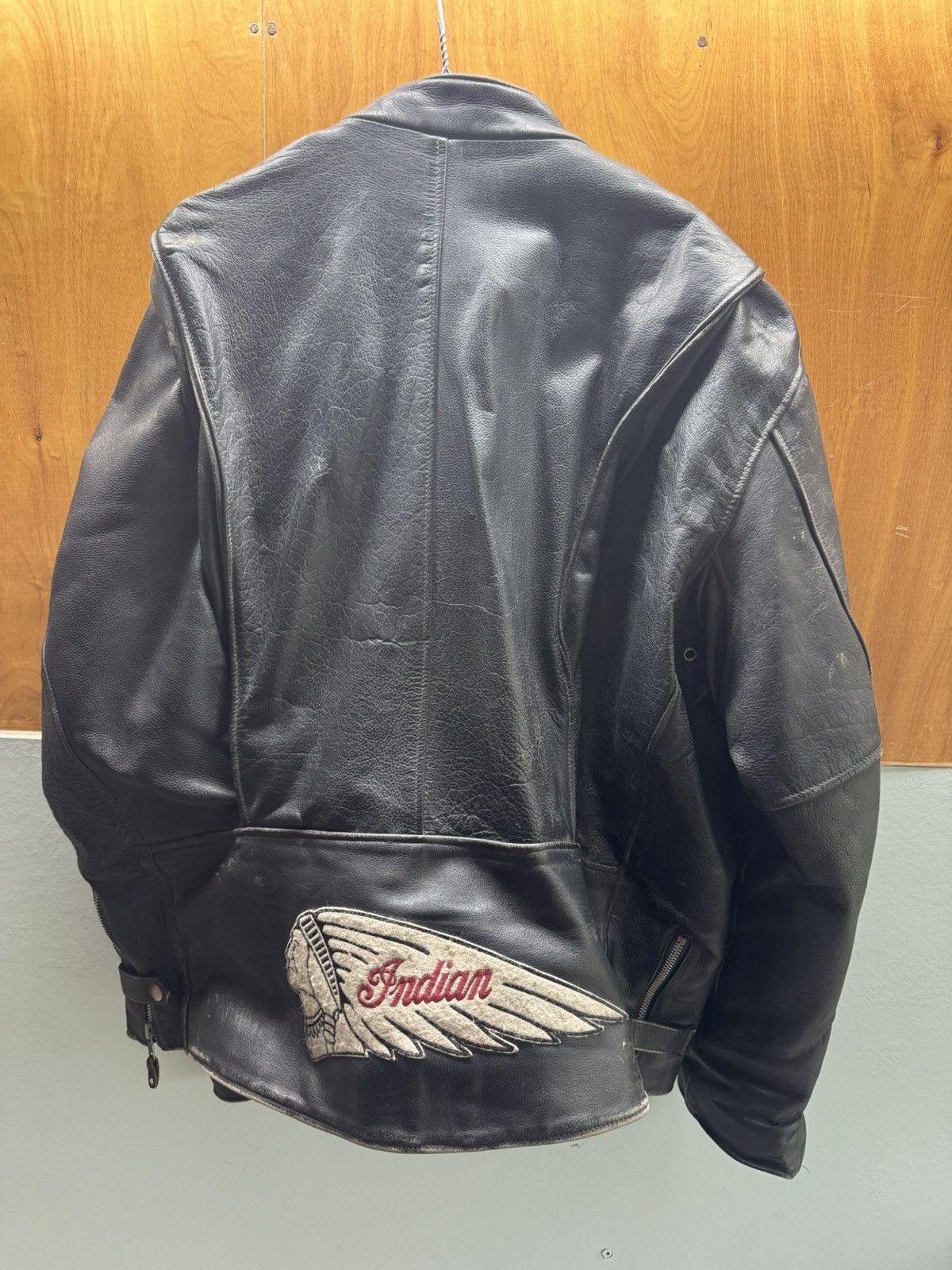 Indian Motorcycle Rare 1960’s Indian Motorcycle Racing Cafe Style Leather Size US XL / EU 56 / 4 - 1 Thumbnail
