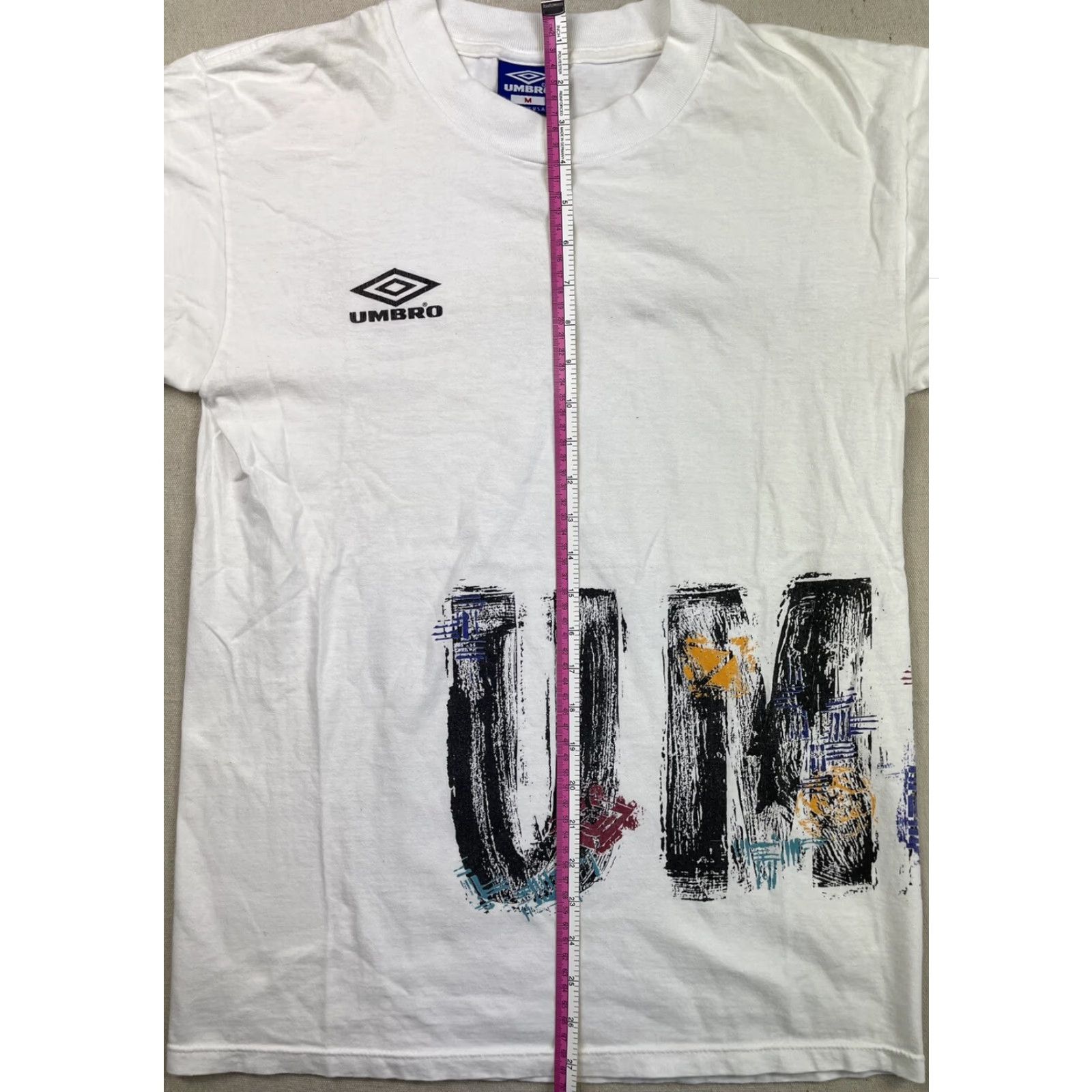Umbro VINTAGE Umbro T-Shirt Shirt Mens White 90s Logo Single Stitch Sz M 1990s USA Made Size US M / EU 48-50 / 2 - 6 Thumbnail