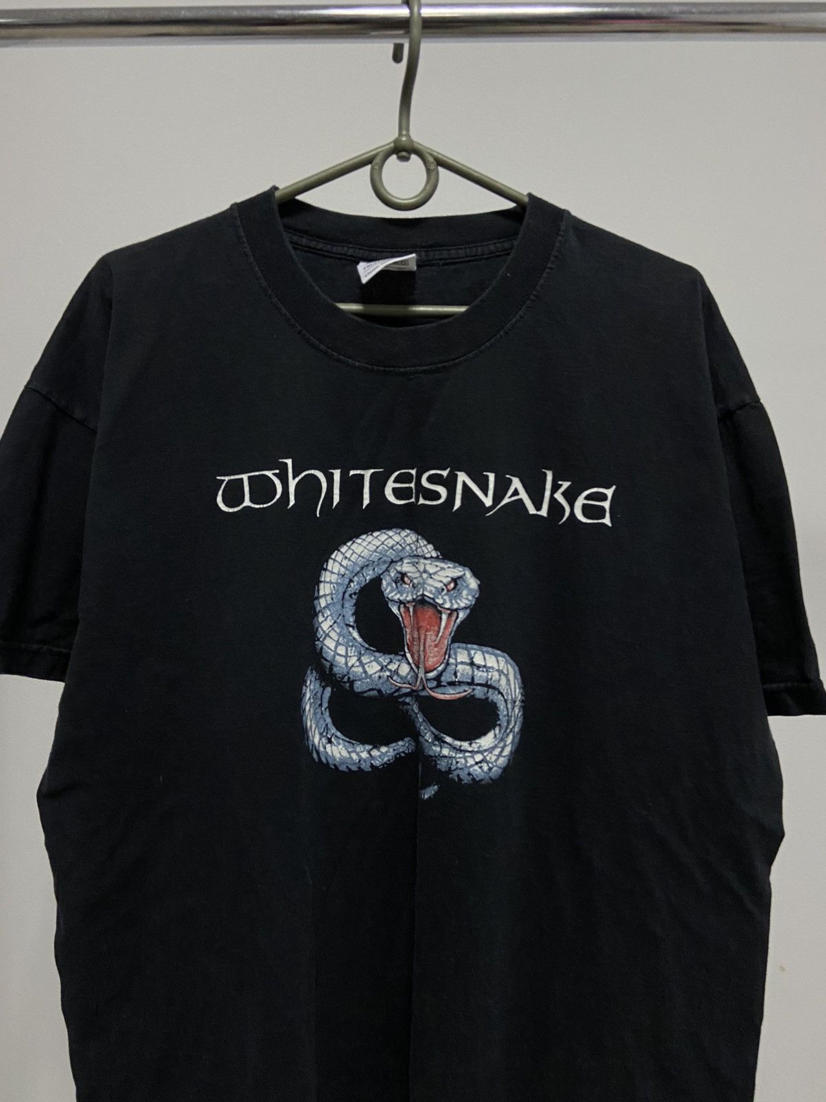 Vintage Whitesnake 2013 T Shirt Big Logo in the heart of the city Size US XL / EU 56 / 4 - 3 Thumbnail