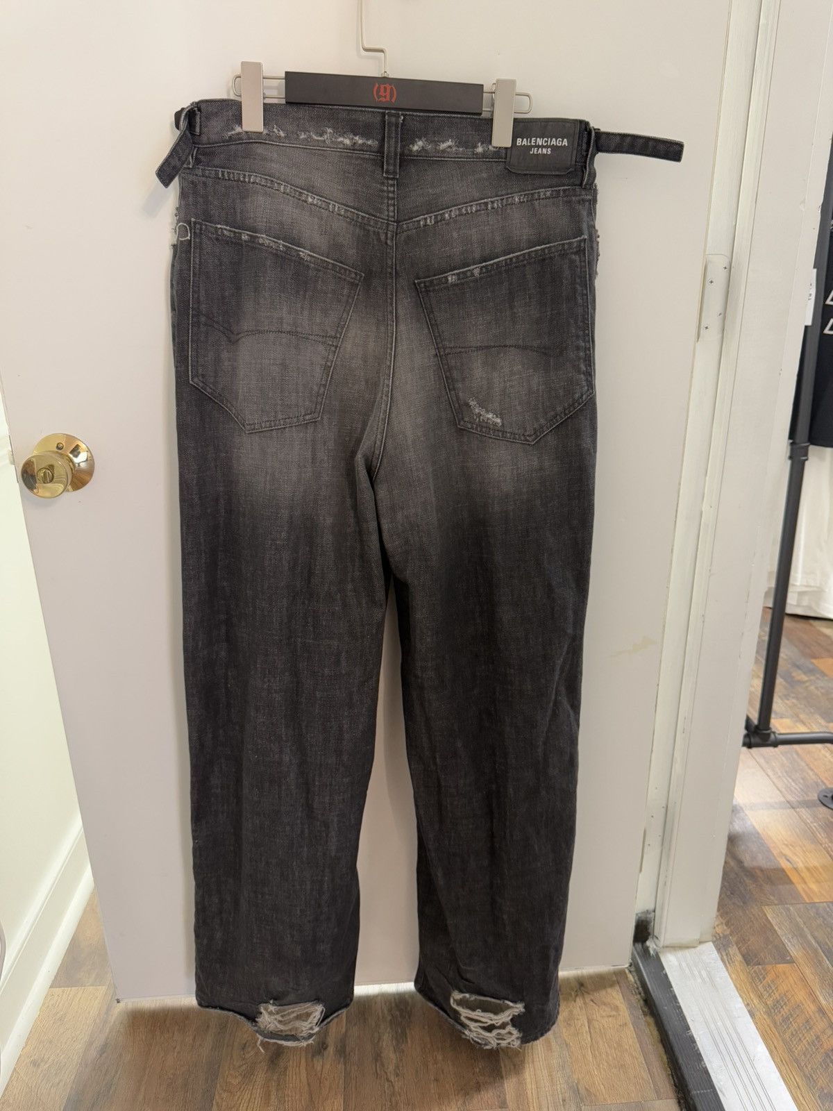 Balenciaga Balenciaga destroyed baggy jeans Size US 32 / EU 48 - 3 Thumbnail