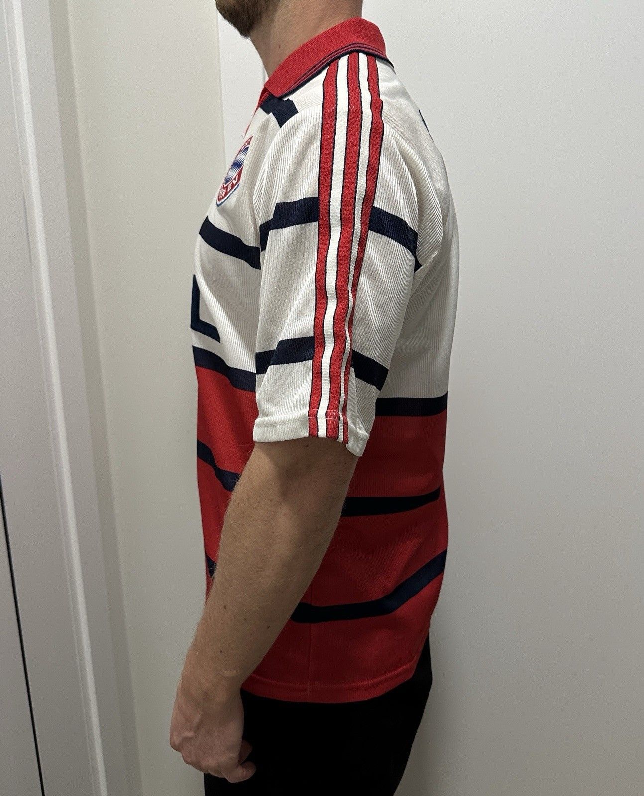 Adidas Vintage Fc Bayern Munich 1998 1999 Away Jersey Mens Soccer Size US S / EU 44-46 / 1 - 7 Thumbnail