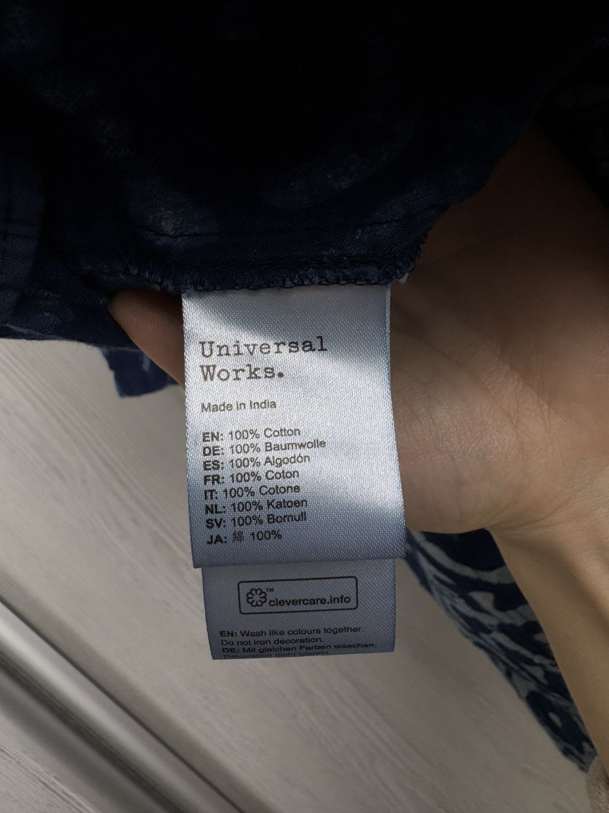 Universal Works Universal Works Pleated straight track shorts solid pattern Size US 30 / EU 46 - 7 Thumbnail