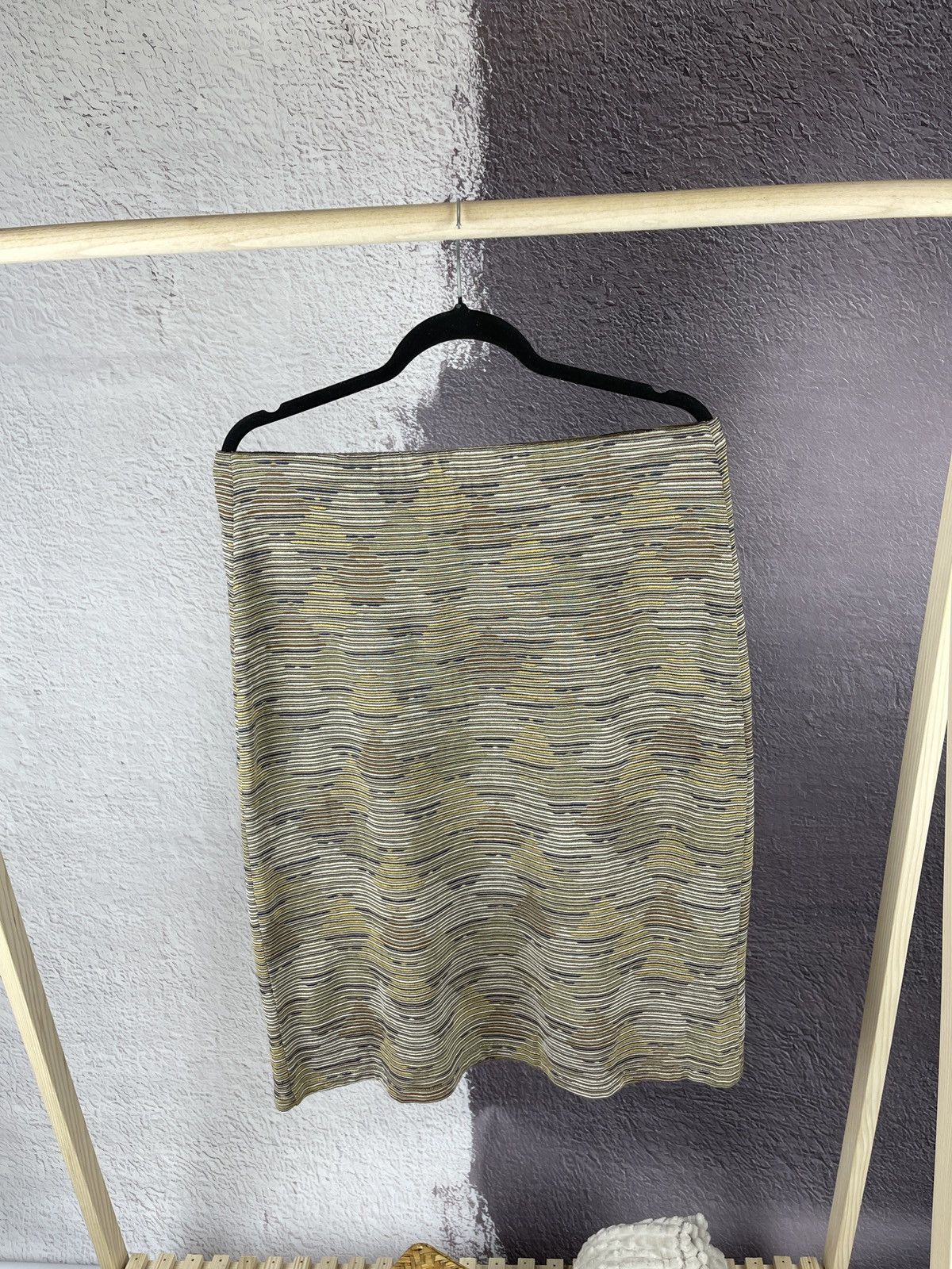 Missoni Missoni Sport wool midi skirt stretch Size 28" / US 6 / IT 42 - 10 Thumbnail