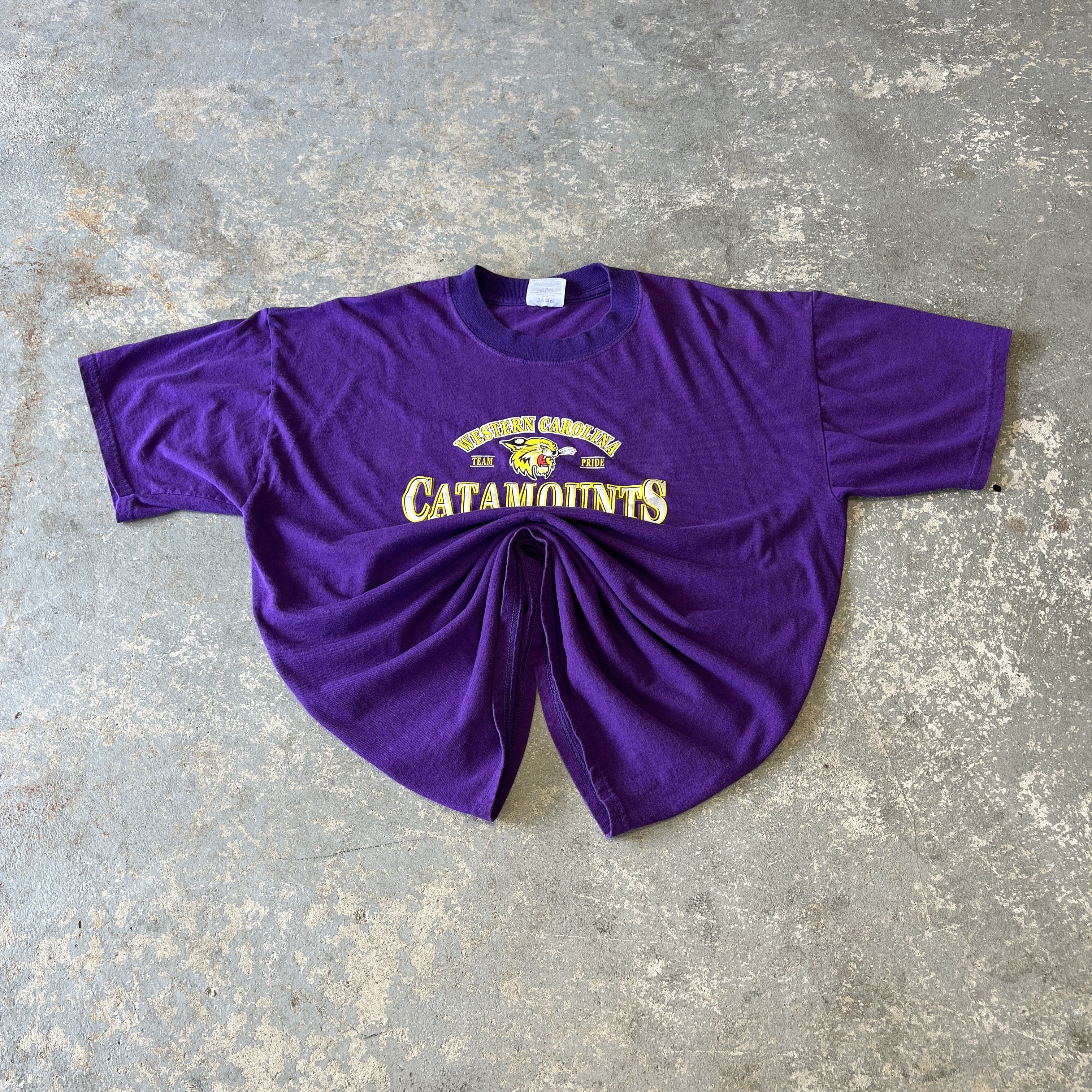 Other Vintage Western Carolina Catamounts NCAA T-Shirt XL Size US XL / EU 56 / 4 - 2 Thumbnail