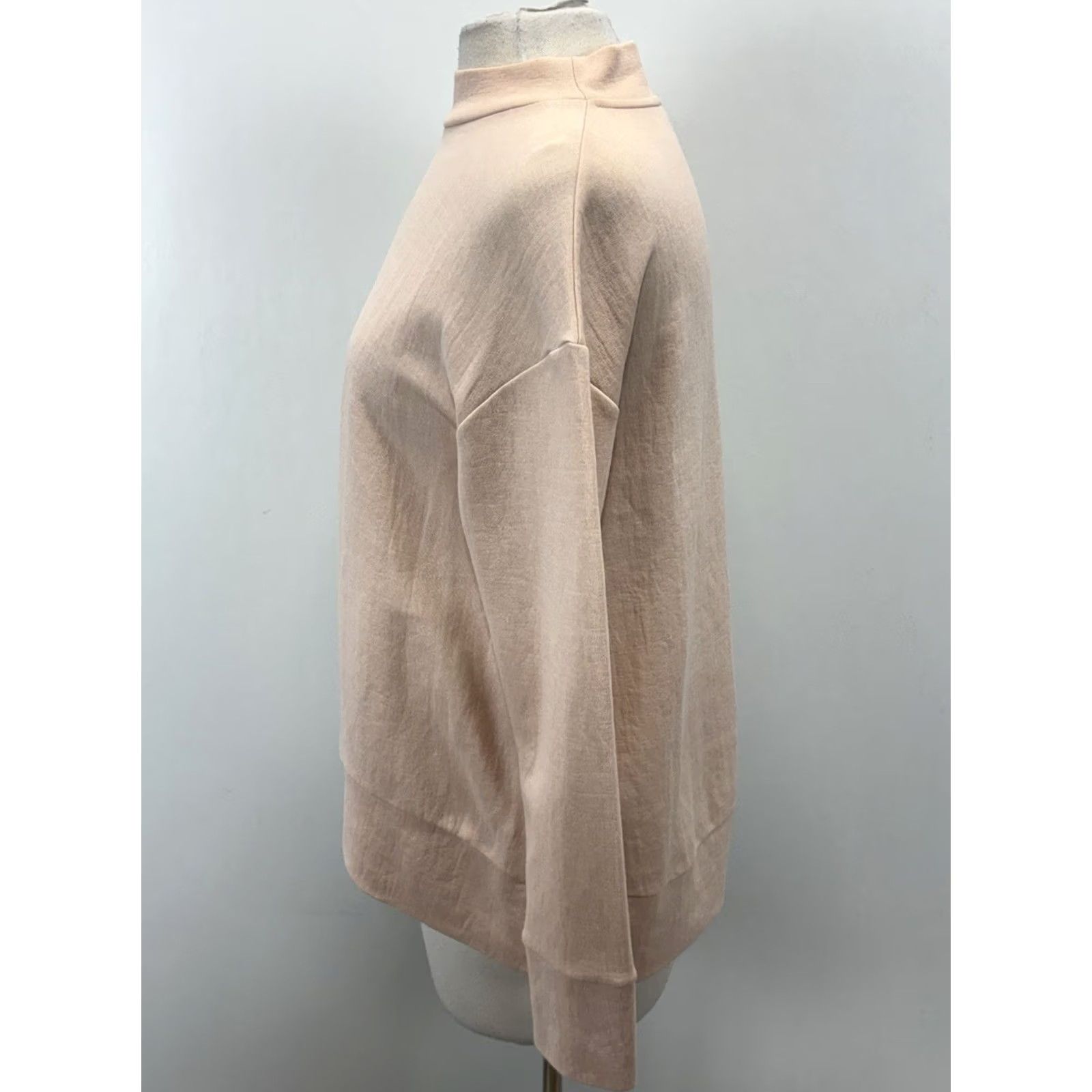 Cos COS mock Neck Sweatshirt Women’s XS Blush Pink Modern Minimalist Staple Capsule Pullover Long Sleeve Cotton Blend Boxy Regular Shirt Size XS / US 0-2 / IT 36-38 - 2 Thumbnail