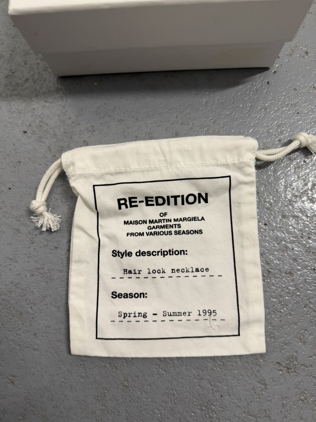 H&M × Maison Margiela Maison Margiela x H&M Re-Edition Black Hair Necklace Size ONE SIZE - 8 Thumbnail