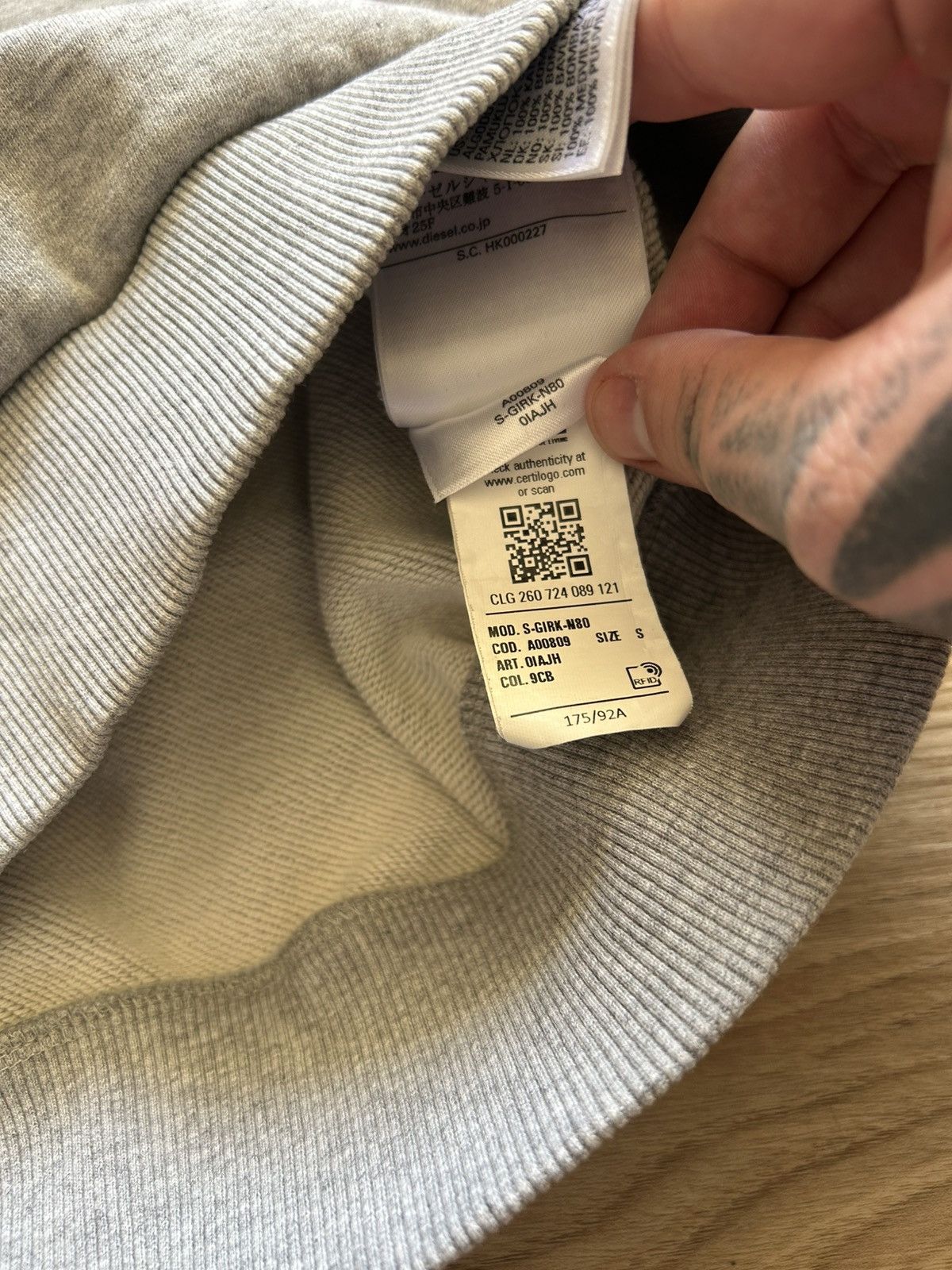 Diesel Diesel Mirror Logo Spell Out Crewneck Sweater Size US S / EU 44-46 / 1 - 8 Thumbnail