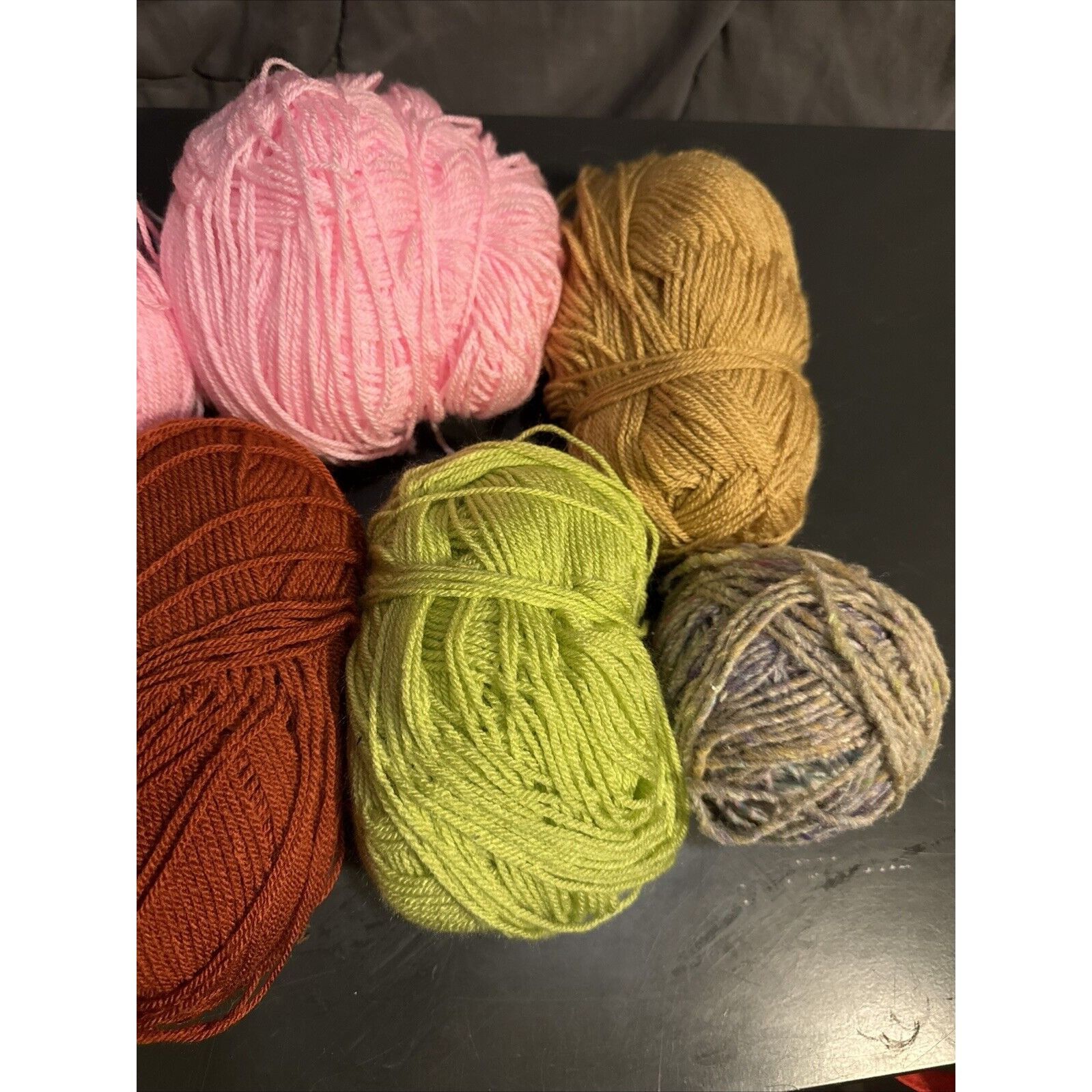 Vintage Mixed Lot of Yarn Balls Pink Green Beige Gold Assorted Textu Size ONE SIZE - 8 Thumbnail