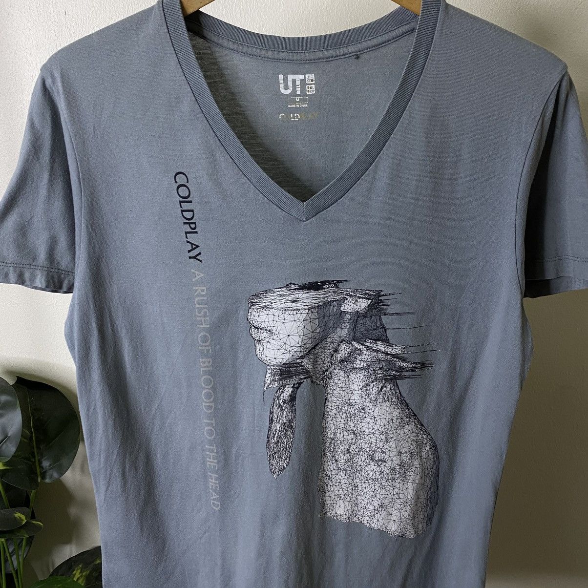 Band Tees Uniqlo UT x Coldplay Rock Band Collaboration Tee Size M / US 6-8 / IT 42-44 - 2 Thumbnail