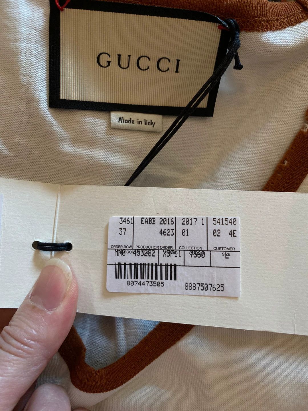 Gucci Gucci Distressed Slim Short Sleeve T-Shirt (L, Authentic) Size L / US 10 / IT 46 - 9 Thumbnail