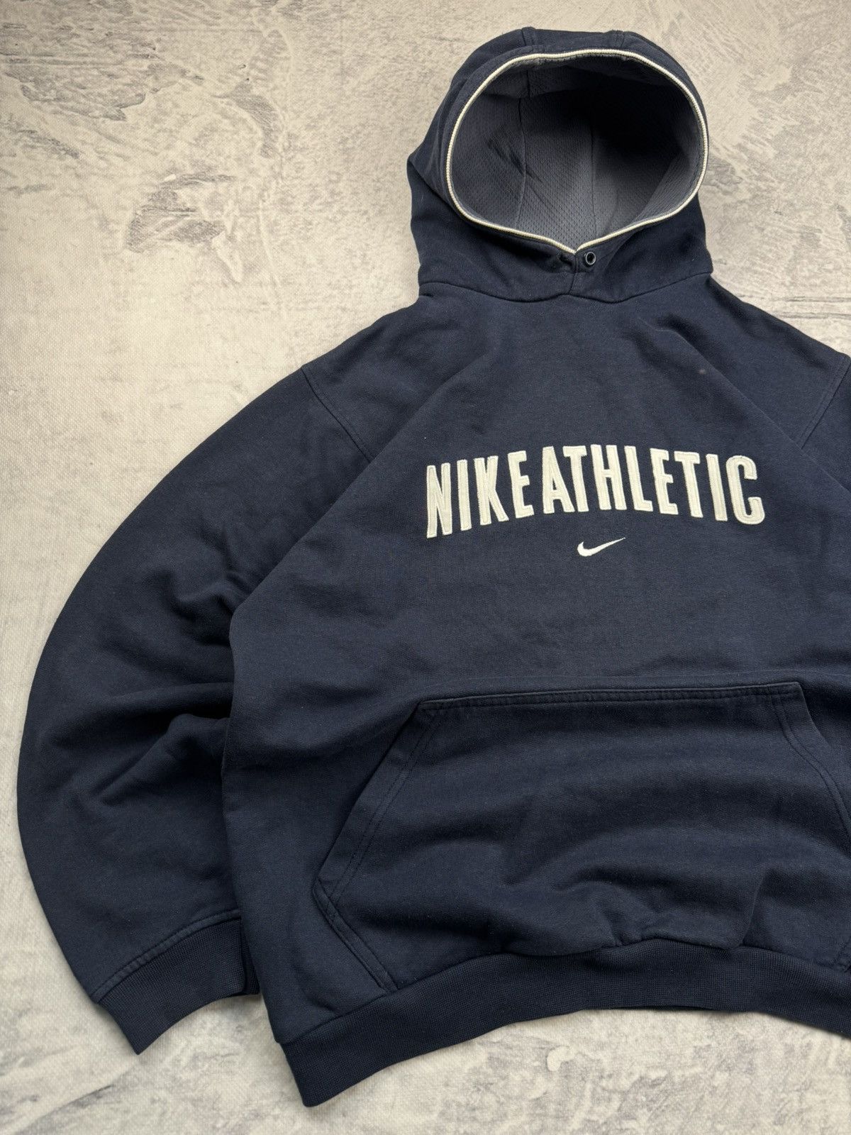 Nike × Vintage NIKE ATHLETIC VINTAGE CENTER LOGO OVERSIZE BOXY HOODIE Size US S / EU 44-46 / 1 - 2 Thumbnail