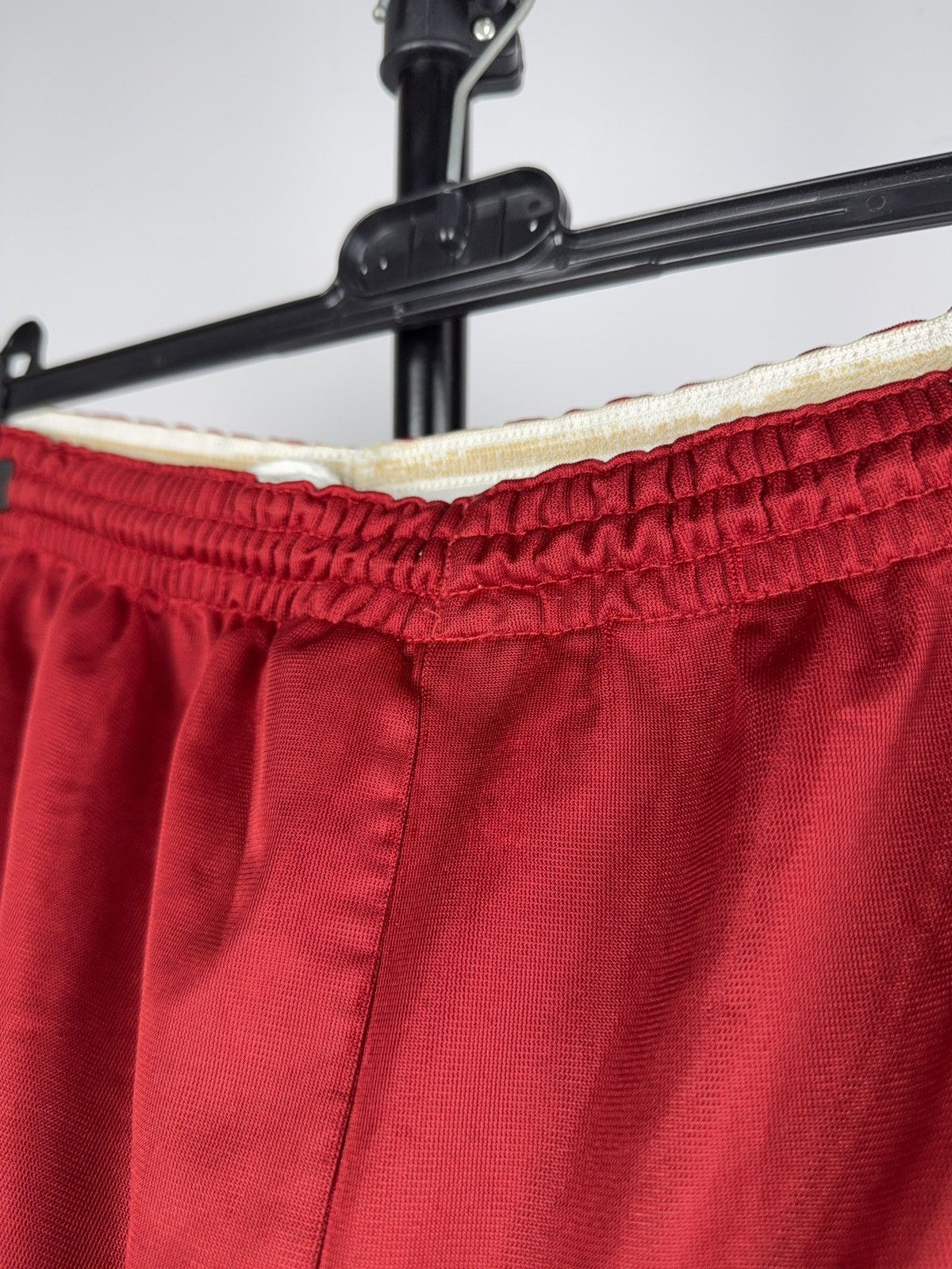 Nike Vintage 80s USA RETRO Nike Red Nylon Training Shorts Y2K Size US 31 - 13 Thumbnail