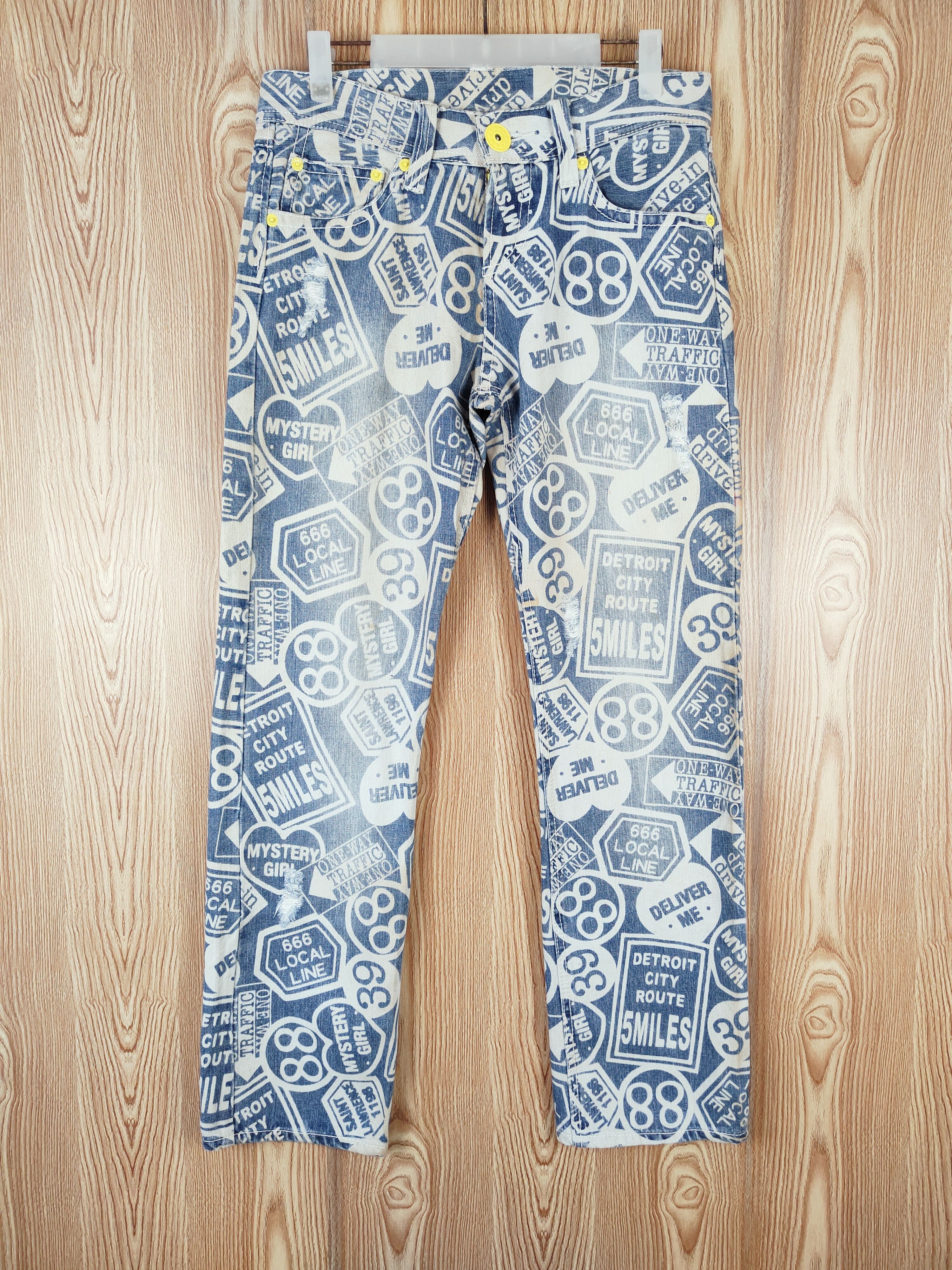 Japanese Brand × Vintage FULL PRINT 💥 Grazie Blue White Distressed Ripped Jeans Size 32" / US 10 / IT 46 - 1 Thumbnail