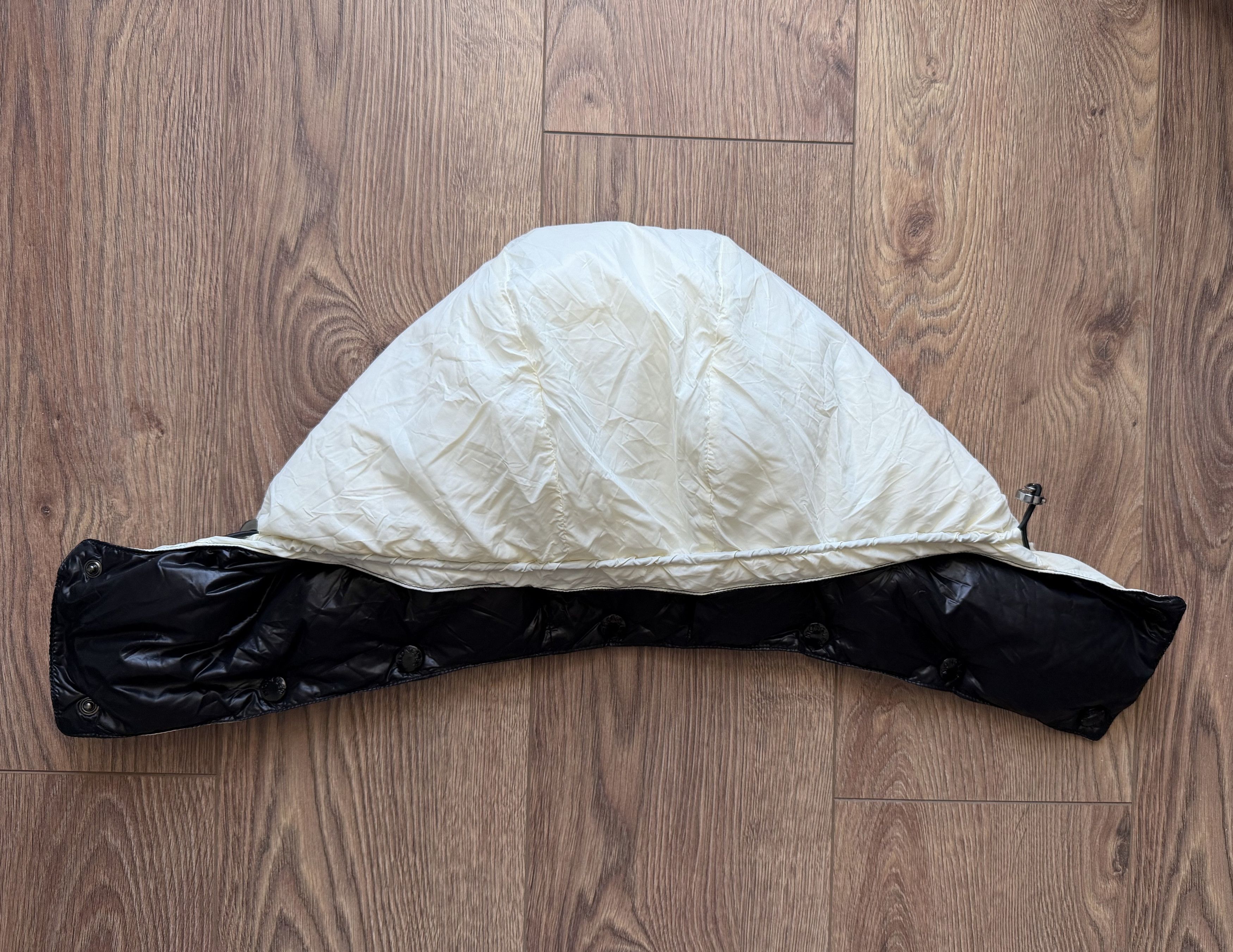 Moncler MONCLER Down Hood For Puffer Jacket Luxury Brand Authentic Size ONE SIZE - 24 Thumbnail