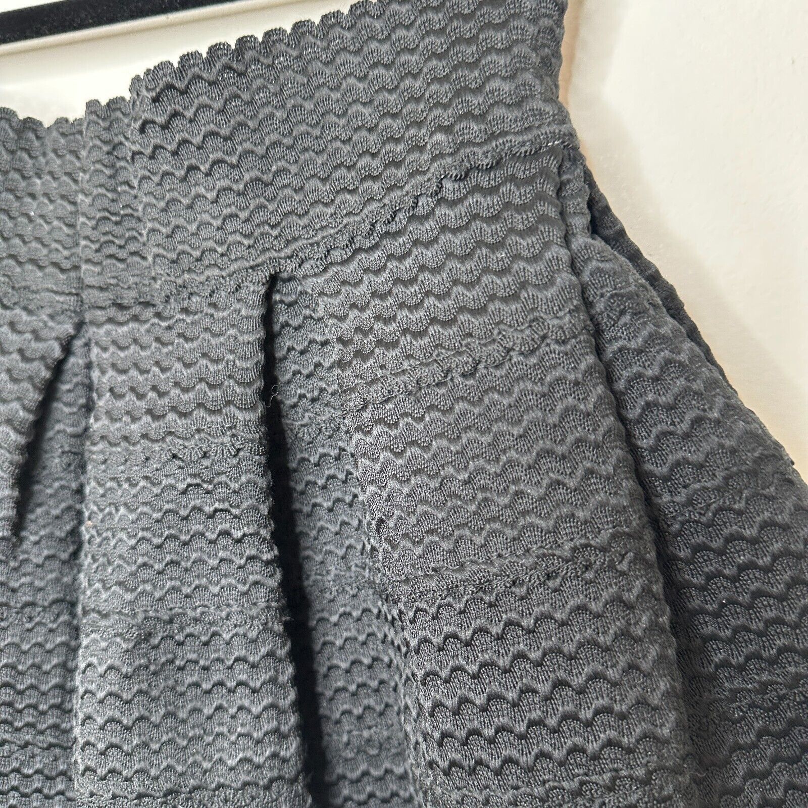 Other NWT L'Atiste Textured Mini Skirt Pleated Panel Structured M Size 30" / US 8 / IT 44 - 5 Thumbnail