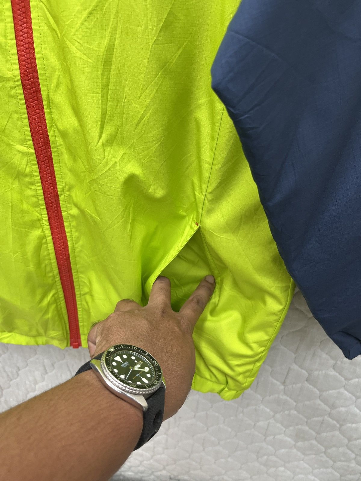 Descente 🔥🔥🔥STEALS UMBRO DESCENTE LIGHT JACKET Size US S / EU 44-46 / 1 - 13 Thumbnail