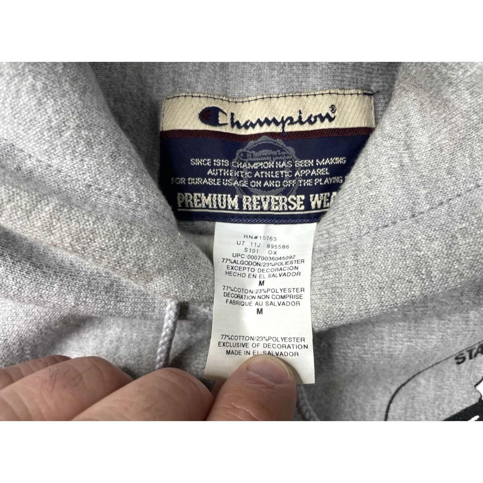 Champion VINTAGE Champion Reverse Weave Hoodie Pullover Medium Gray Hooded Pockets Logo Embroidered Men Sweatshirt Size US M / EU 48-50 / 2 - 4 Thumbnail