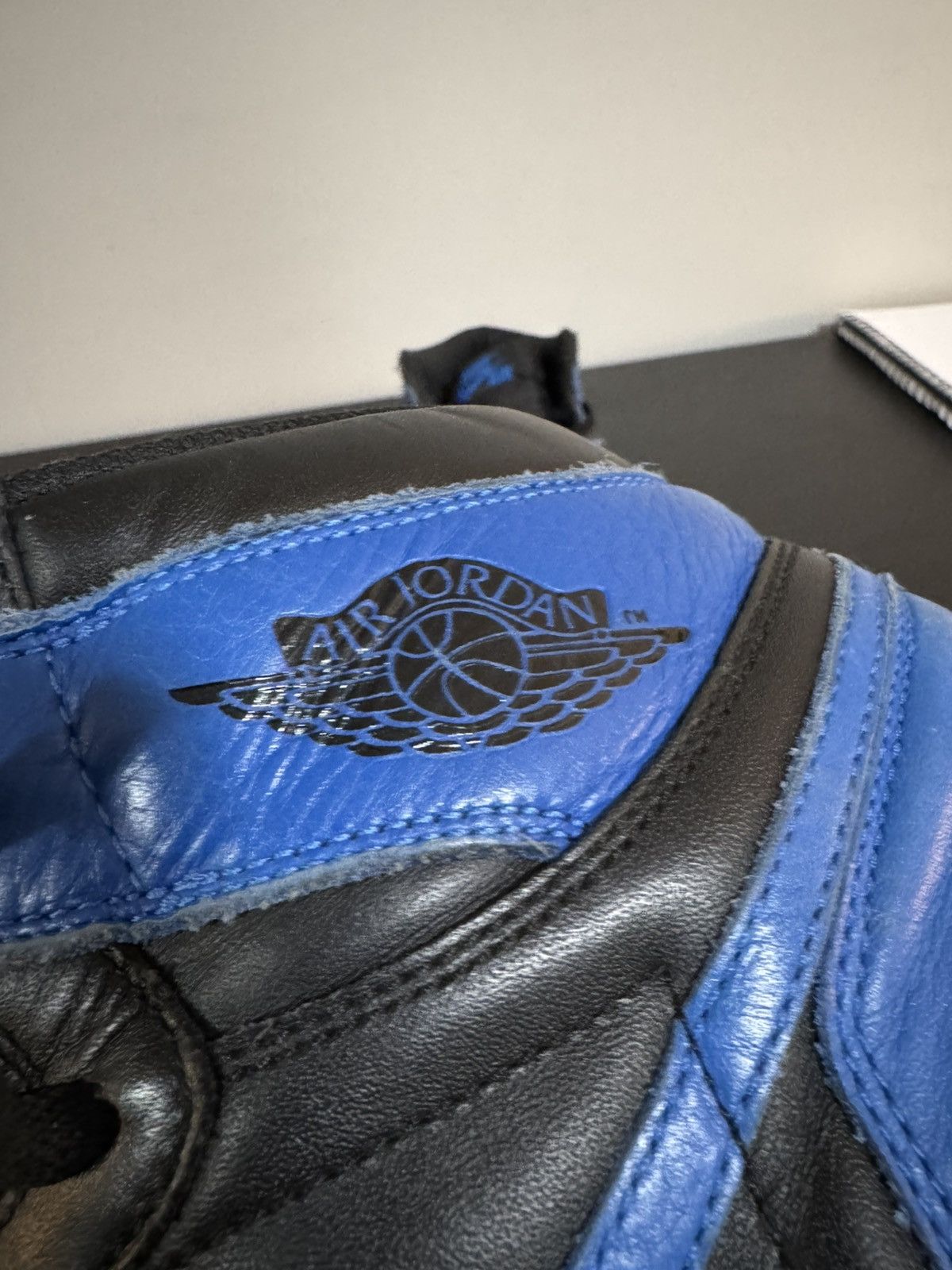 Jordan Brand Jordan 1 High OG Royal Size US 11.5 / EU 44-45 - 7 Thumbnail