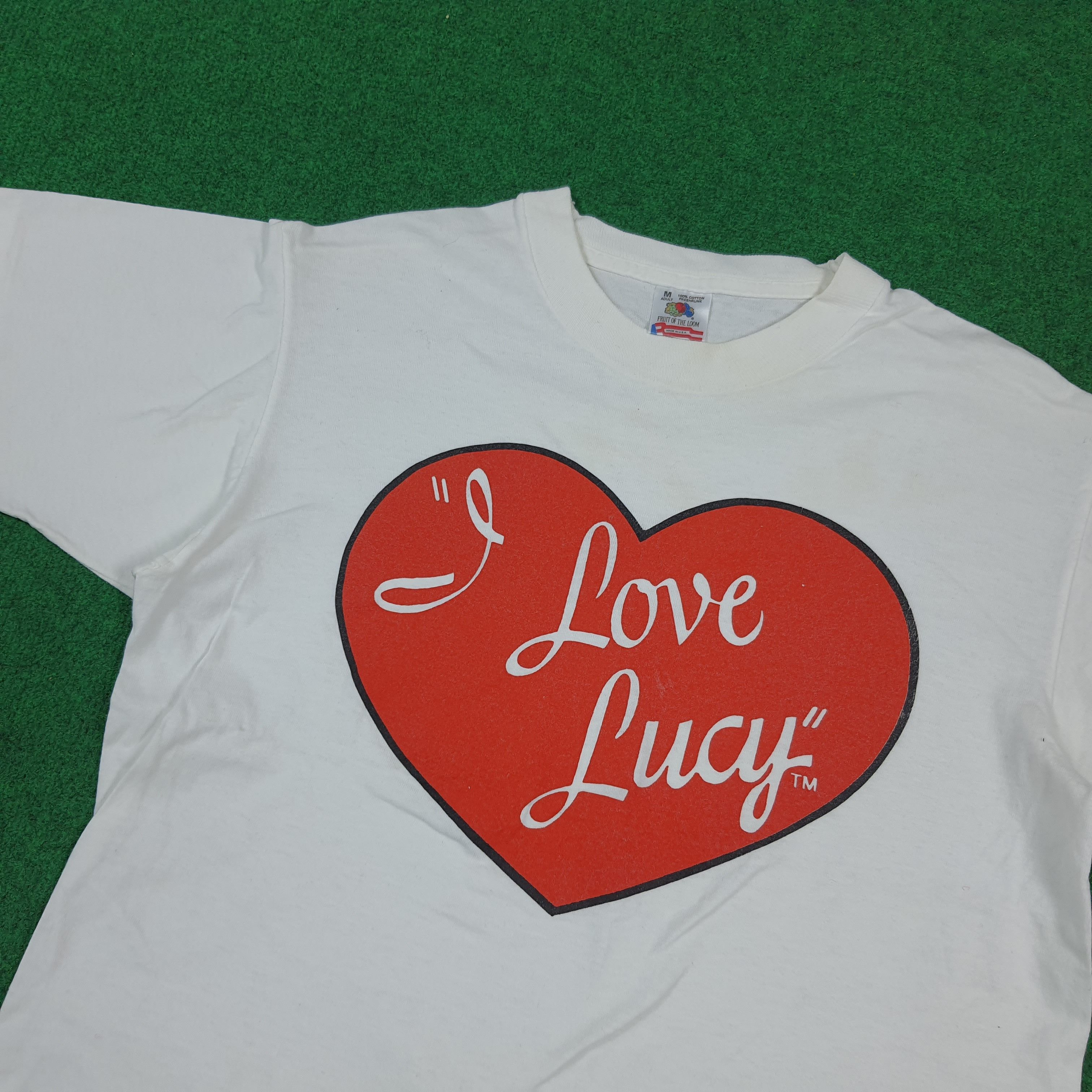 Universal Studios Vintage i Love Lucy A Lucy Tribute Tshirt C299N42 Size US M / EU 48-50 / 2 - 2 Thumbnail